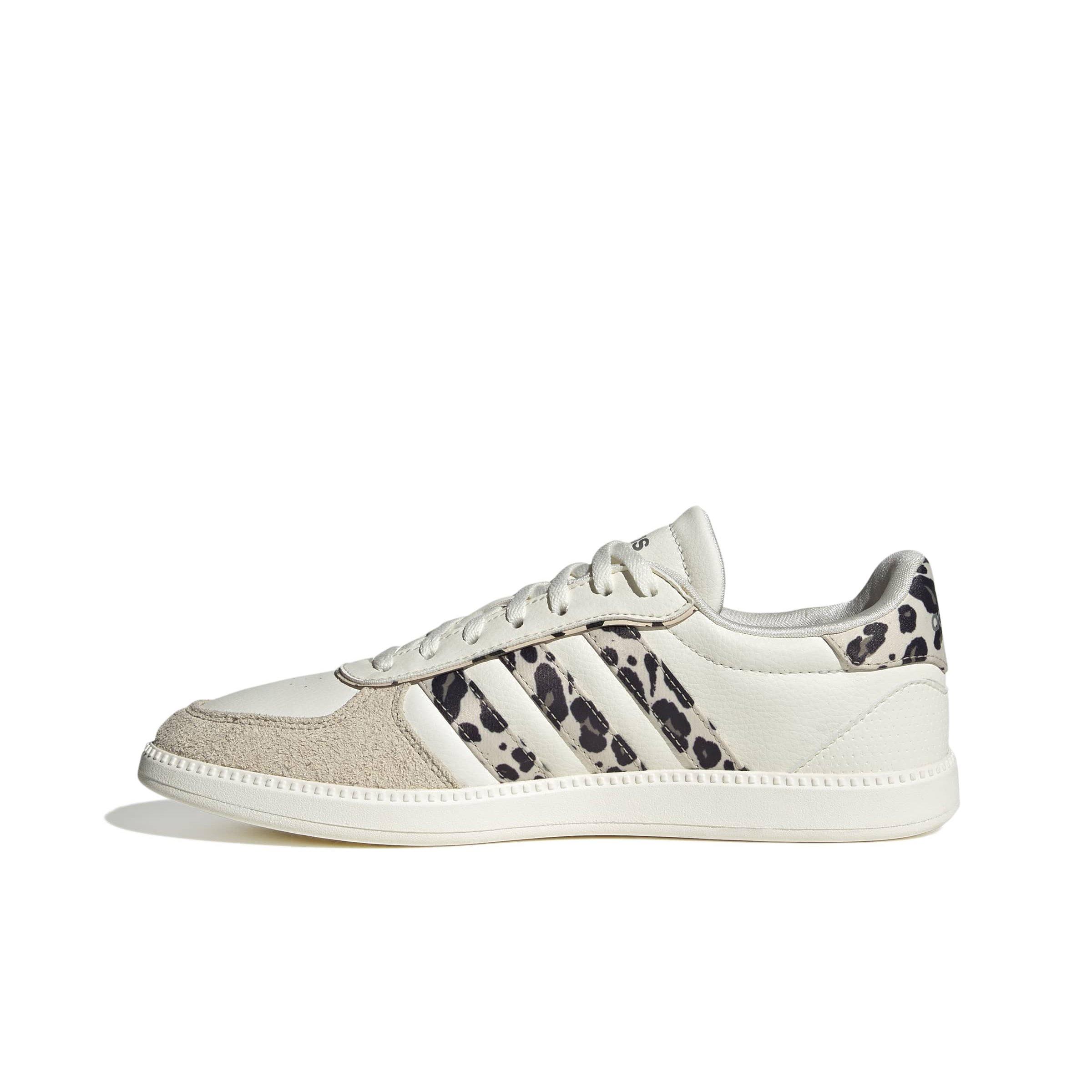 adidas Breaknet Sleek "Core White/Crystal Linen/Khaki Six" Women's Shoe - WHITE/LINEN/KHAKI
