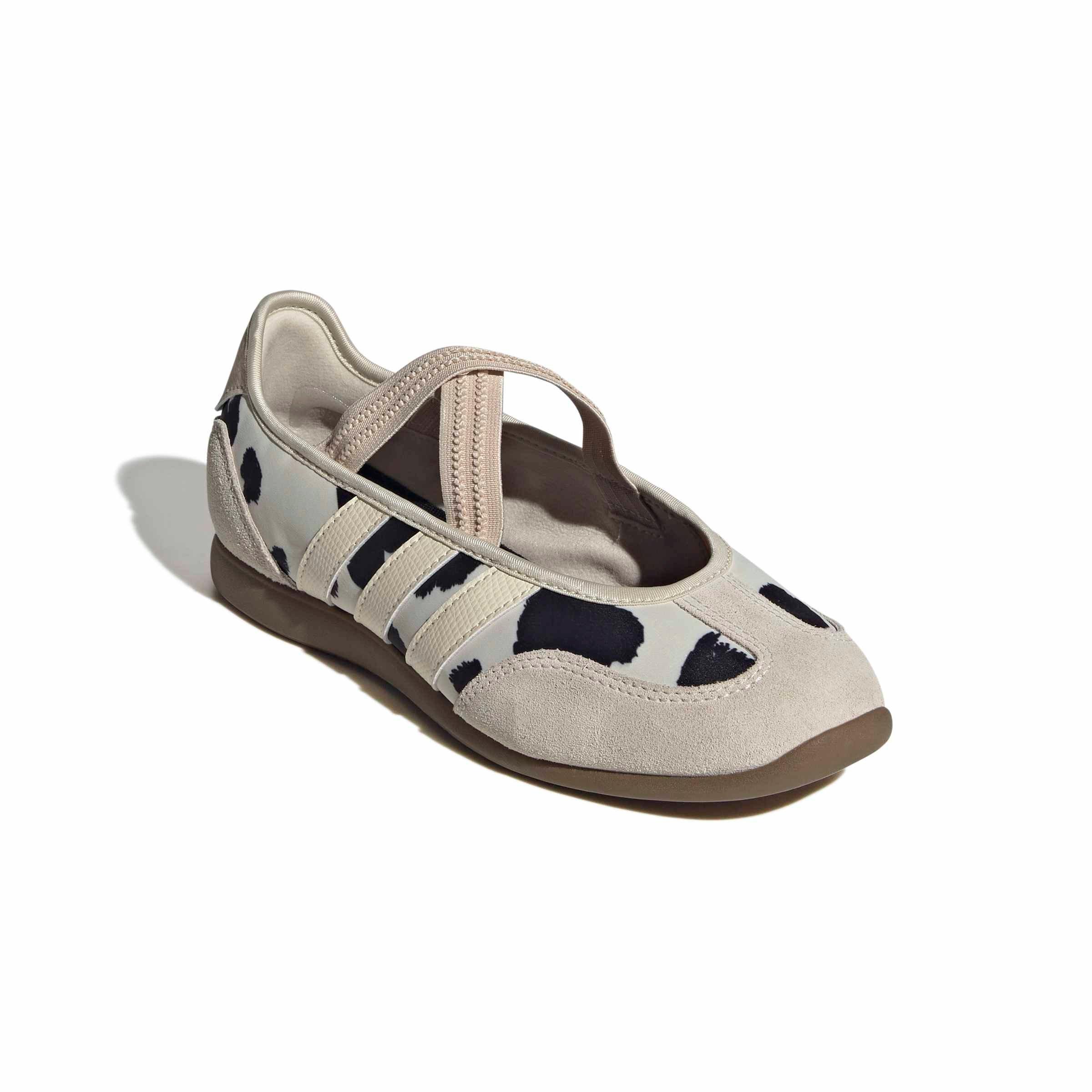 adidas Barreda Mary Jane "Wonder White/Wonder White/Crystal Linen" Women's Shoe - WHITE/WHITE/LINEN