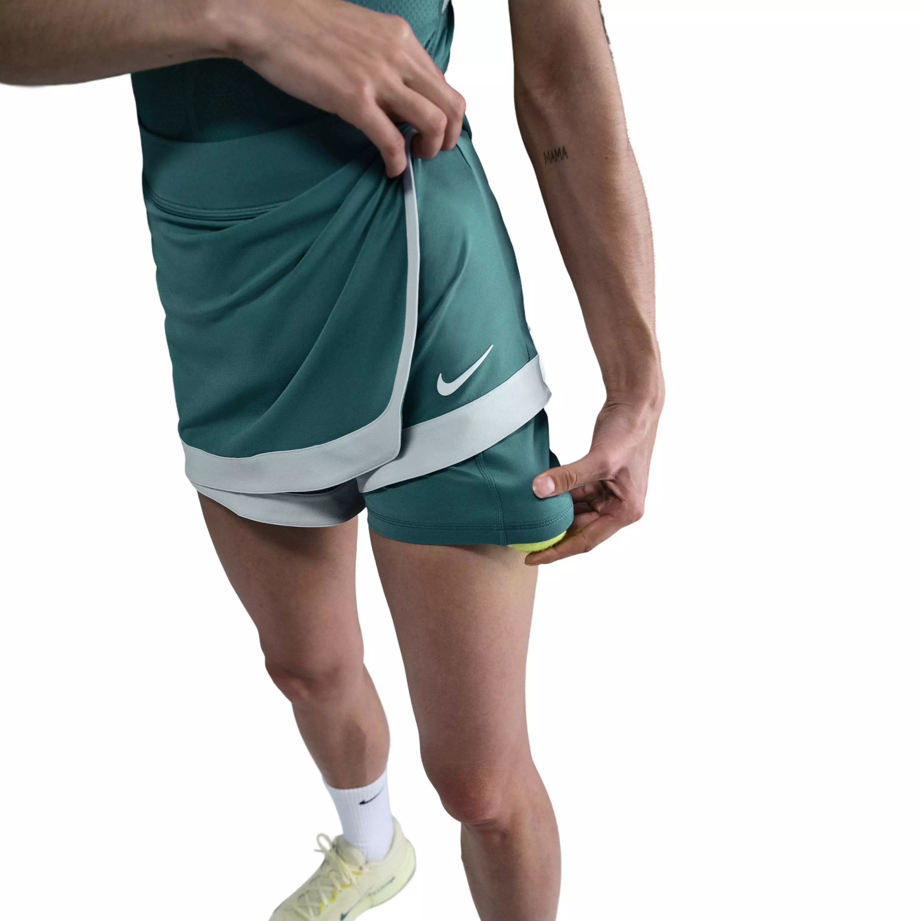 Nike Women's Court Dri-Fit Slam Tennis Skort-Green - GREEN