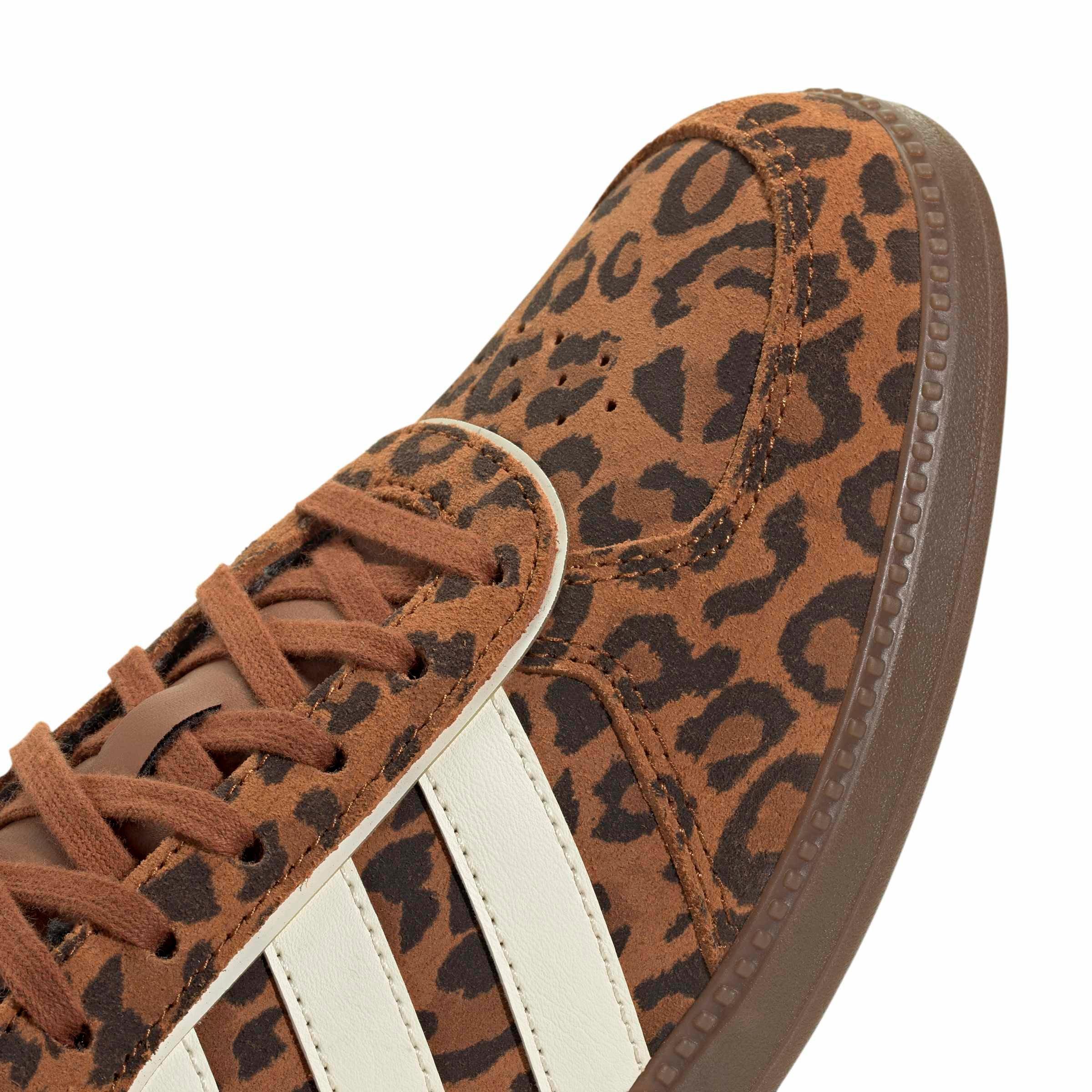 adidas Breaknet Sleek "Dusky Bronze/Cream White/Gum 5" Women's Shoe - BRONZE/CREAM/GUM