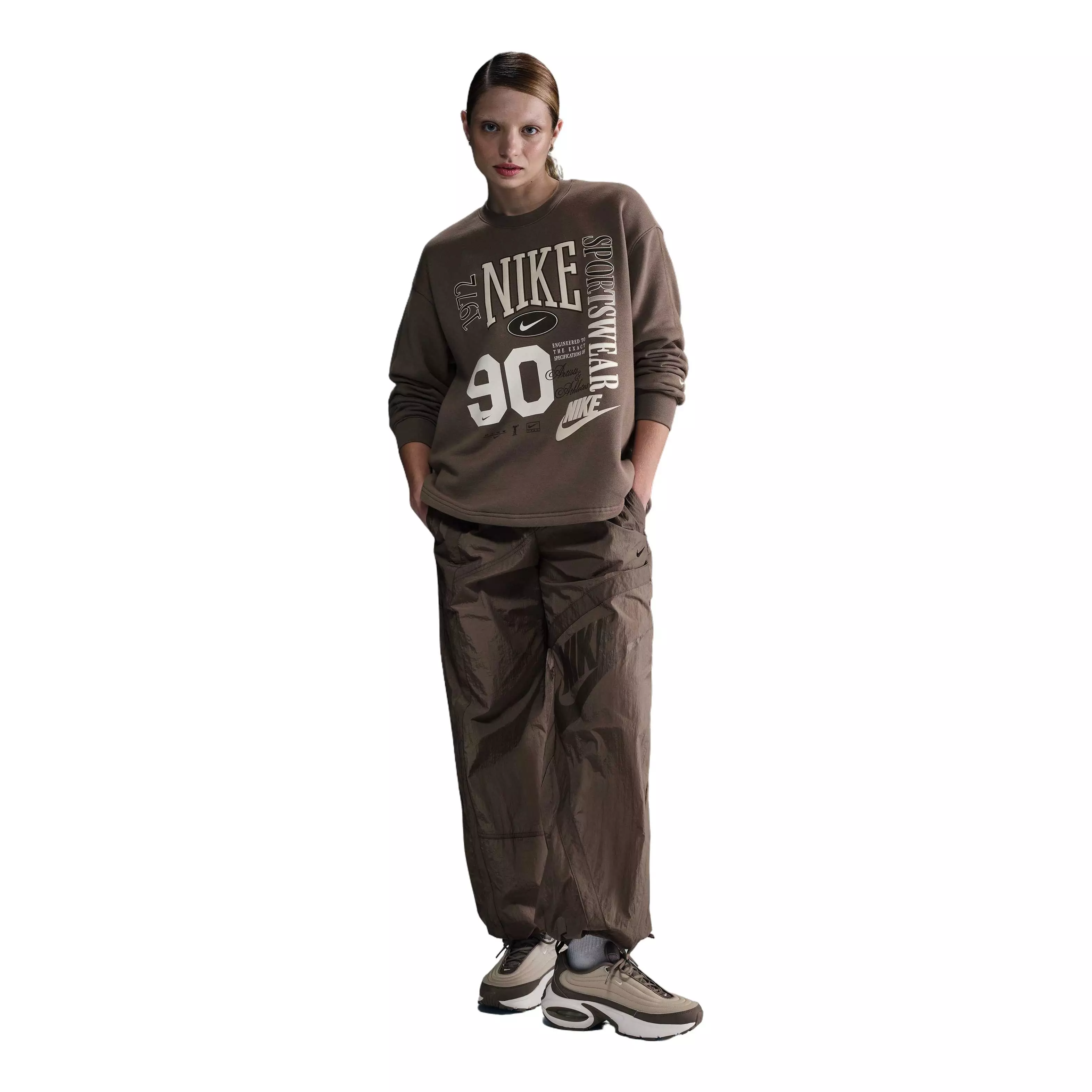 Nike Women's Sportswear Oversized French Terry Crewneck Sweatshirt - Brown - BROWN