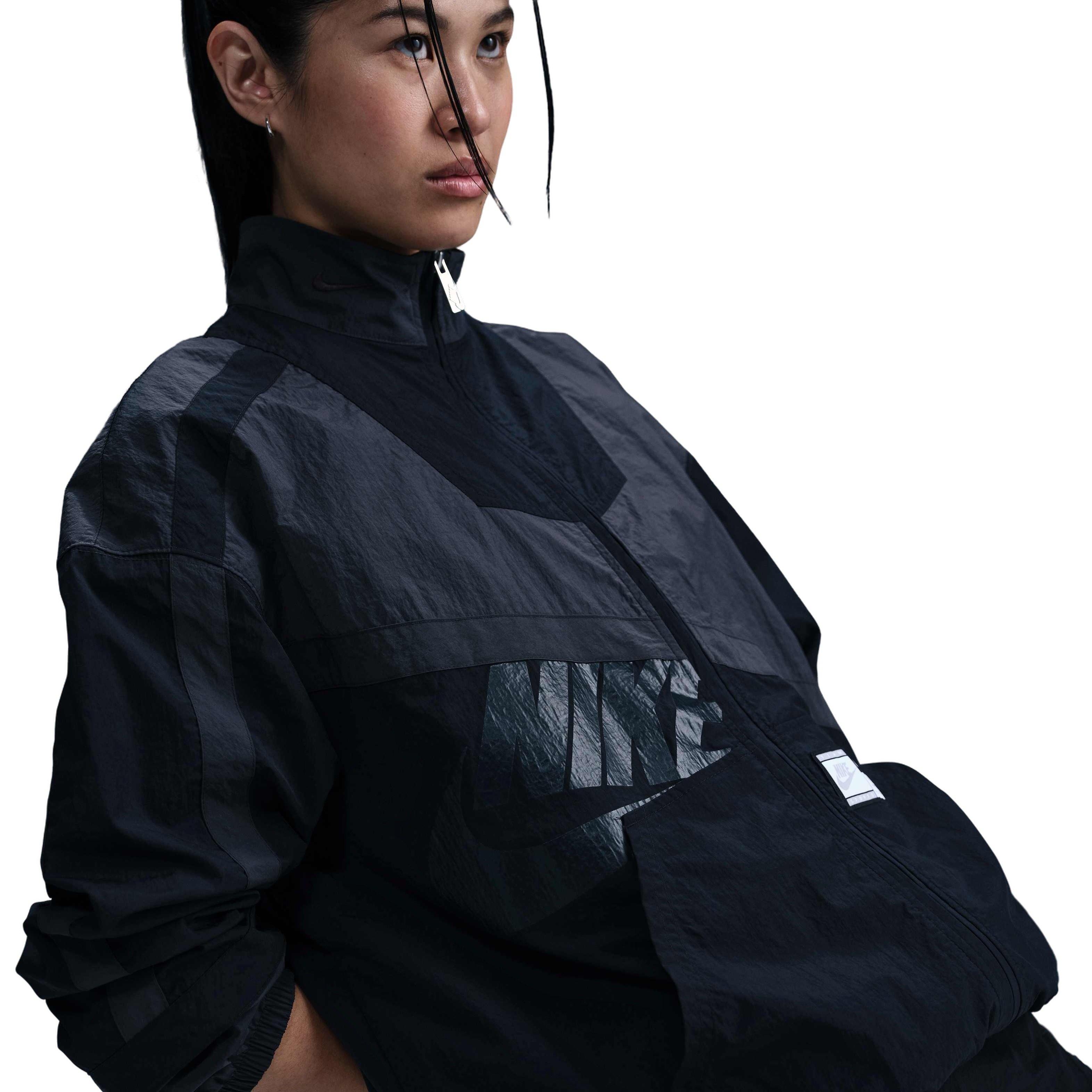 Nike Women's Sportswear Oversized Woven Jacket - Grey
