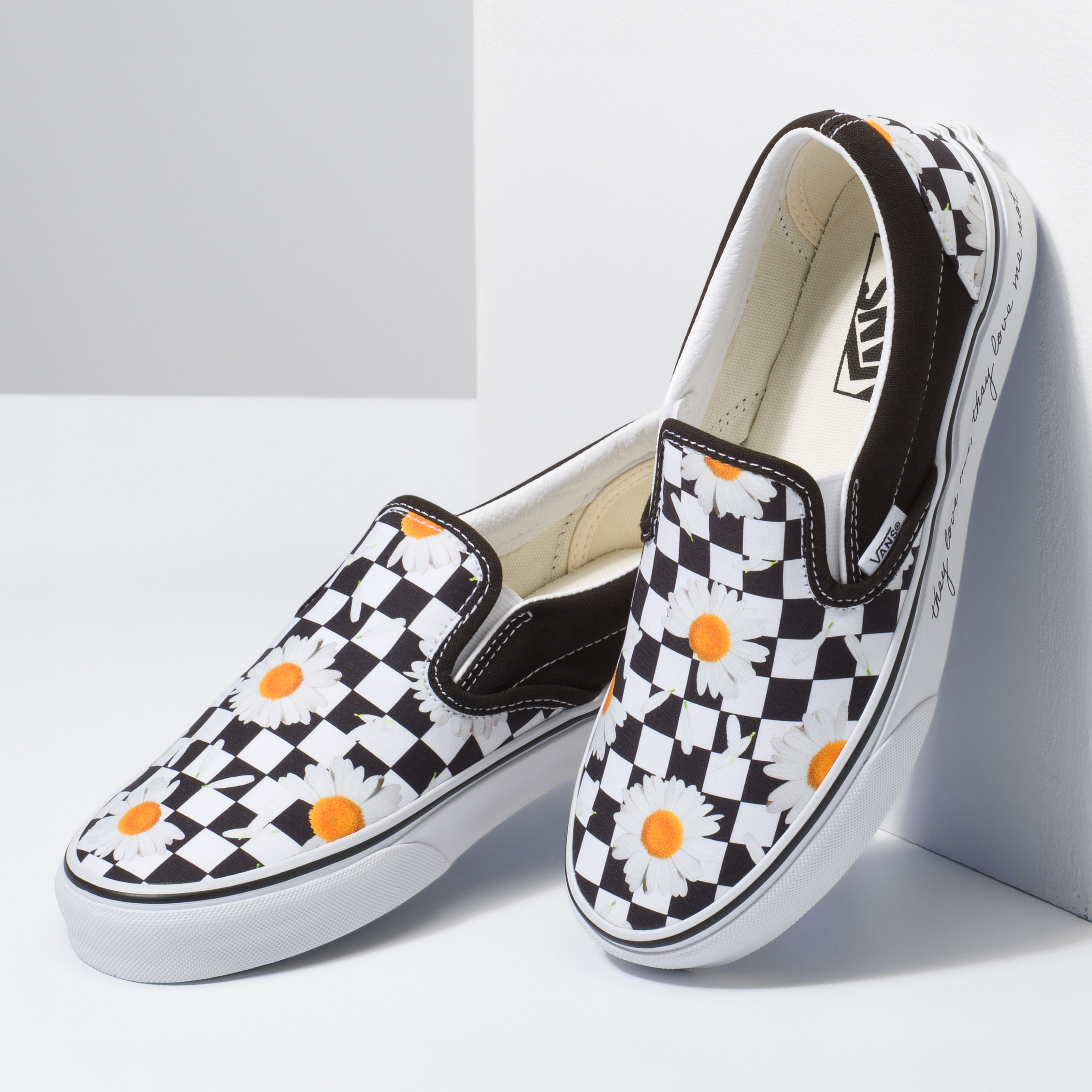 Daisy vans shop