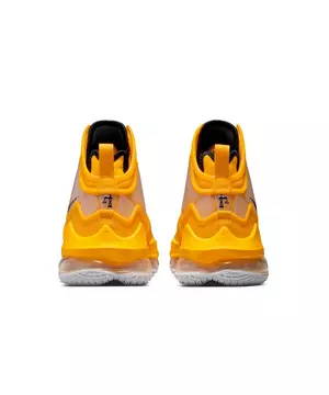 LeBron 19 Basketball Shoes. Nike LU
