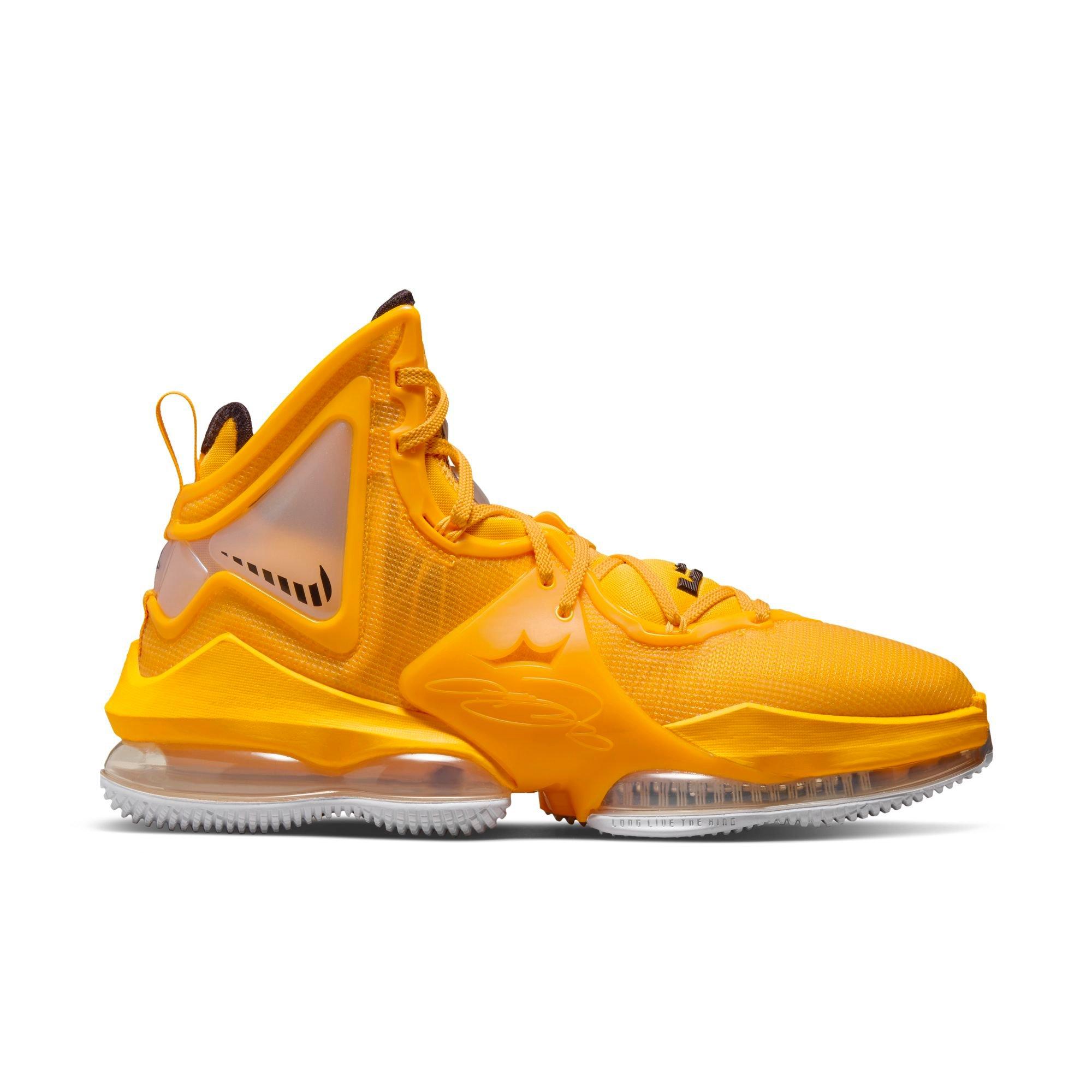 Black and hotsell yellow lebron shoes