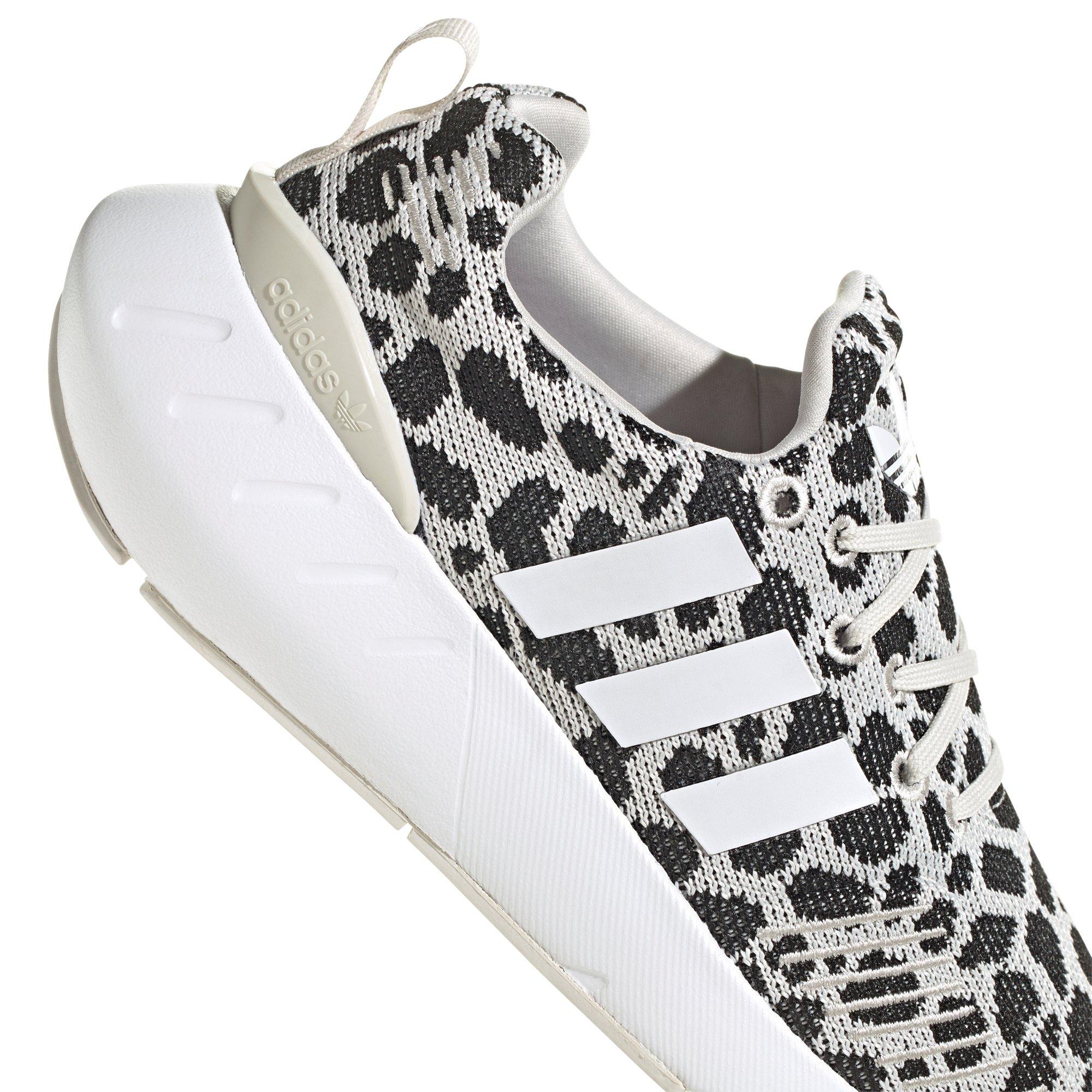 adidas swift run talc