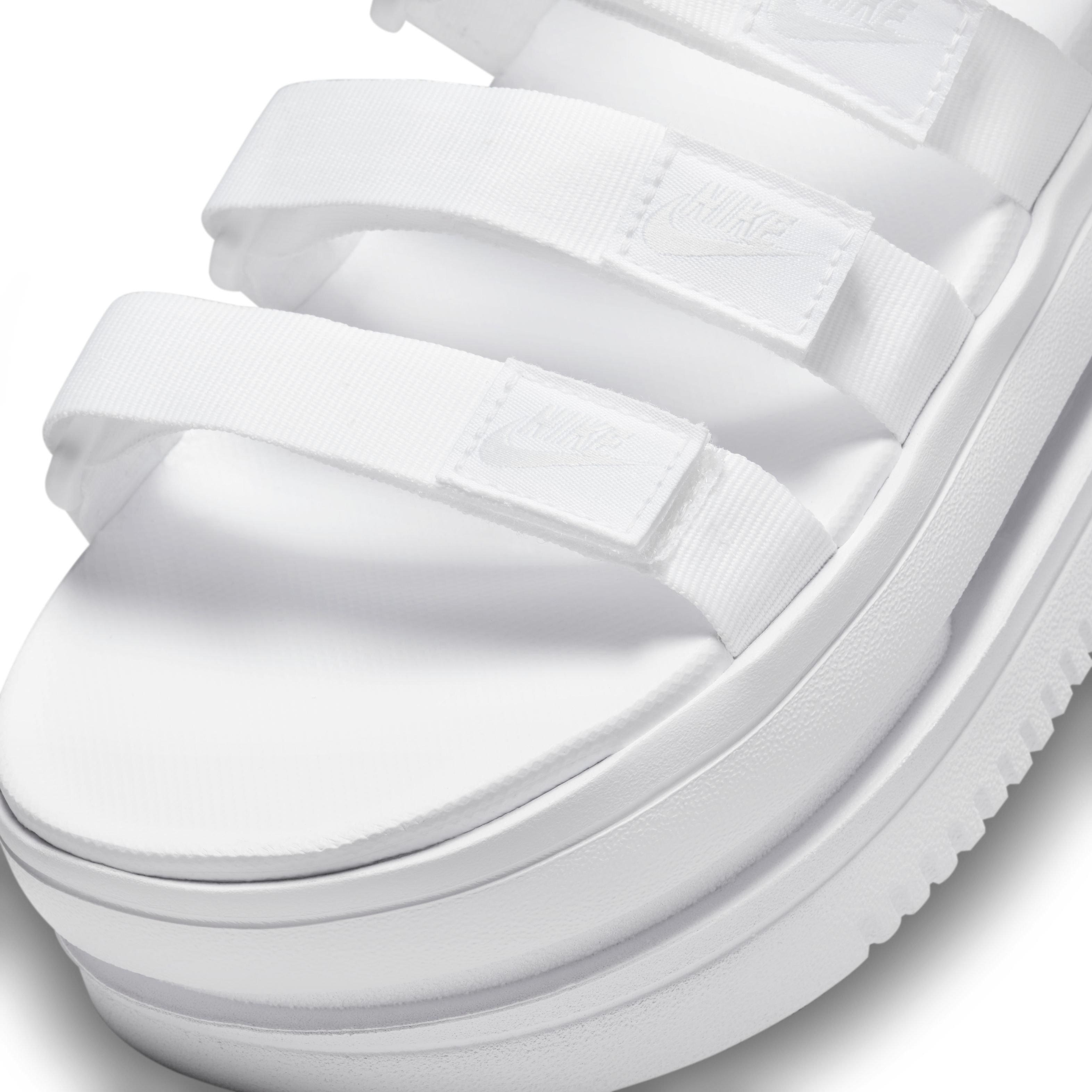 Nike Icon Classic "White/Pure Platinum/White" Women's Sandal - WHITE Thumbnail View 3