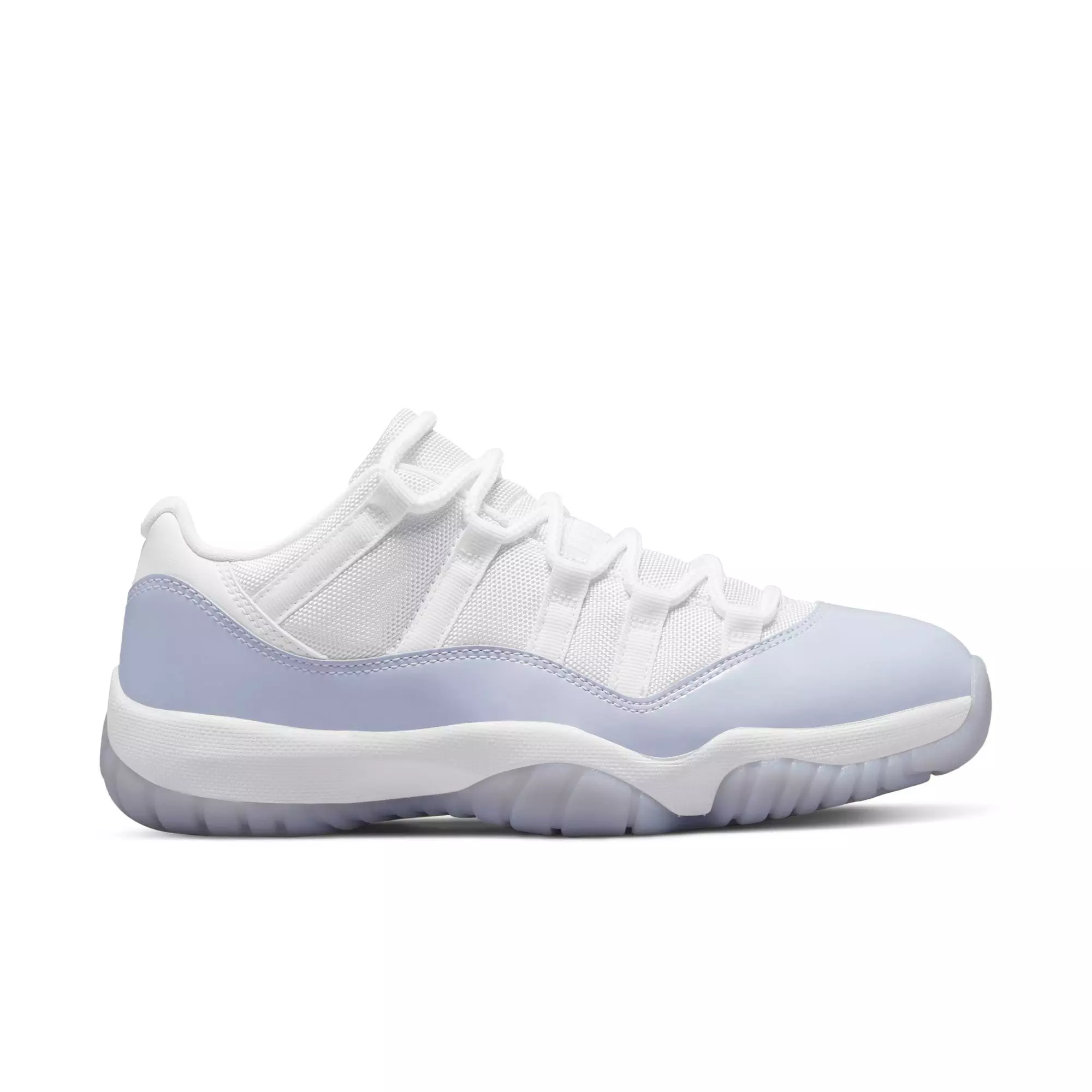 Jordan 11 Retro Low "Pure Violet" Women's Shoe - WHITE/PURPLE