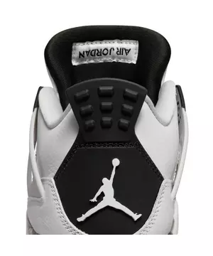 Sneakers Release – Jordan 4 Retro “White/Black/Neutral