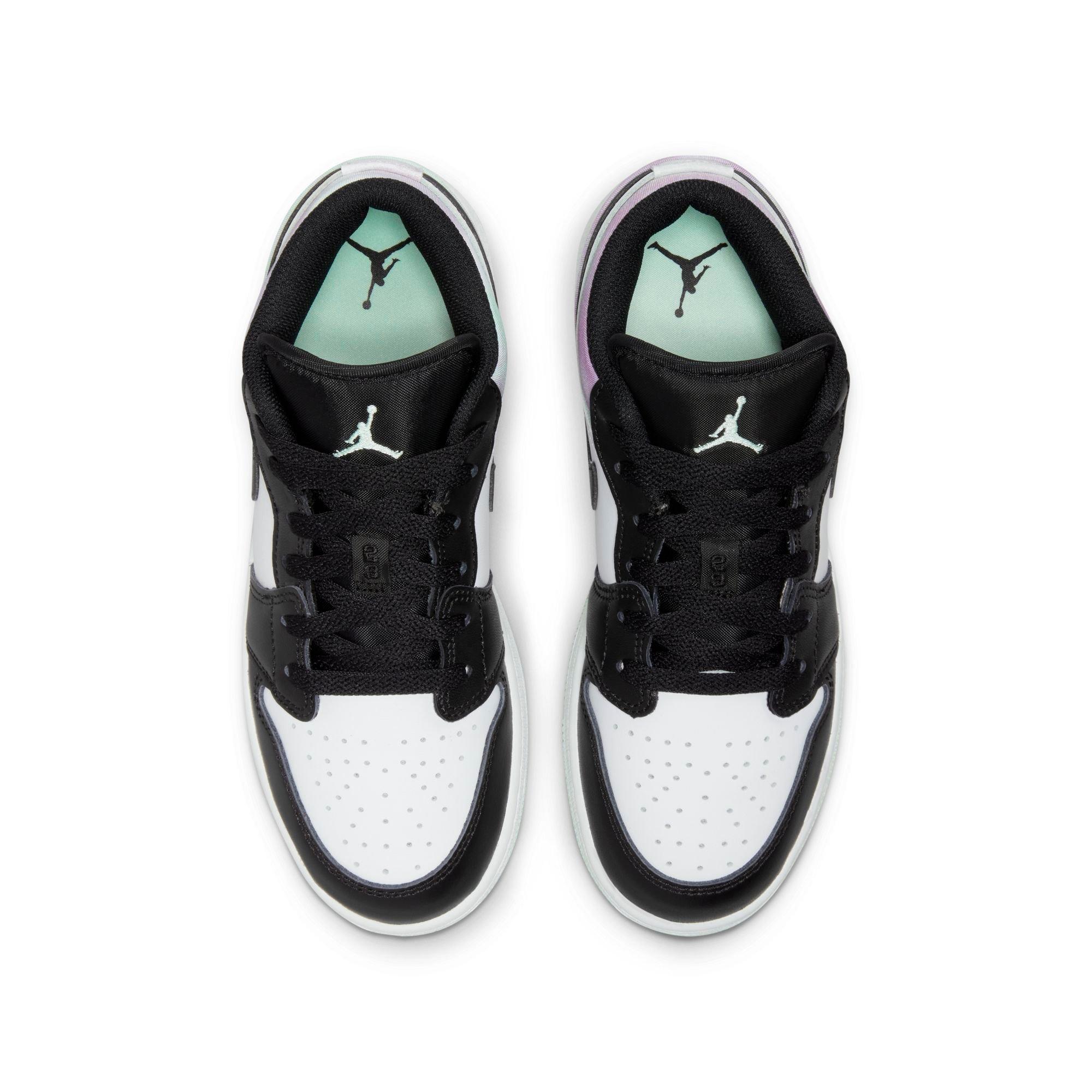 jordan low se mint