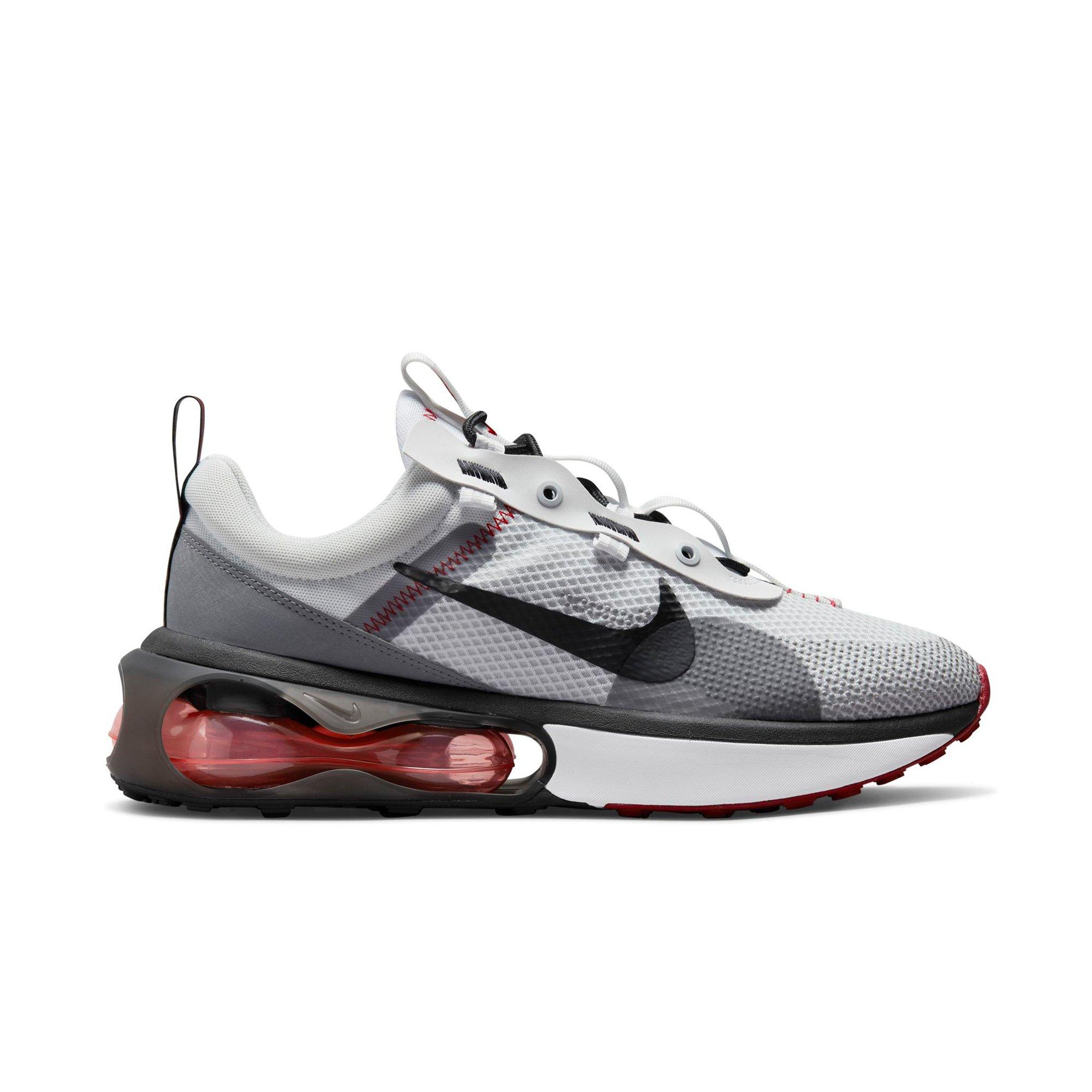 nike air maxes 2021