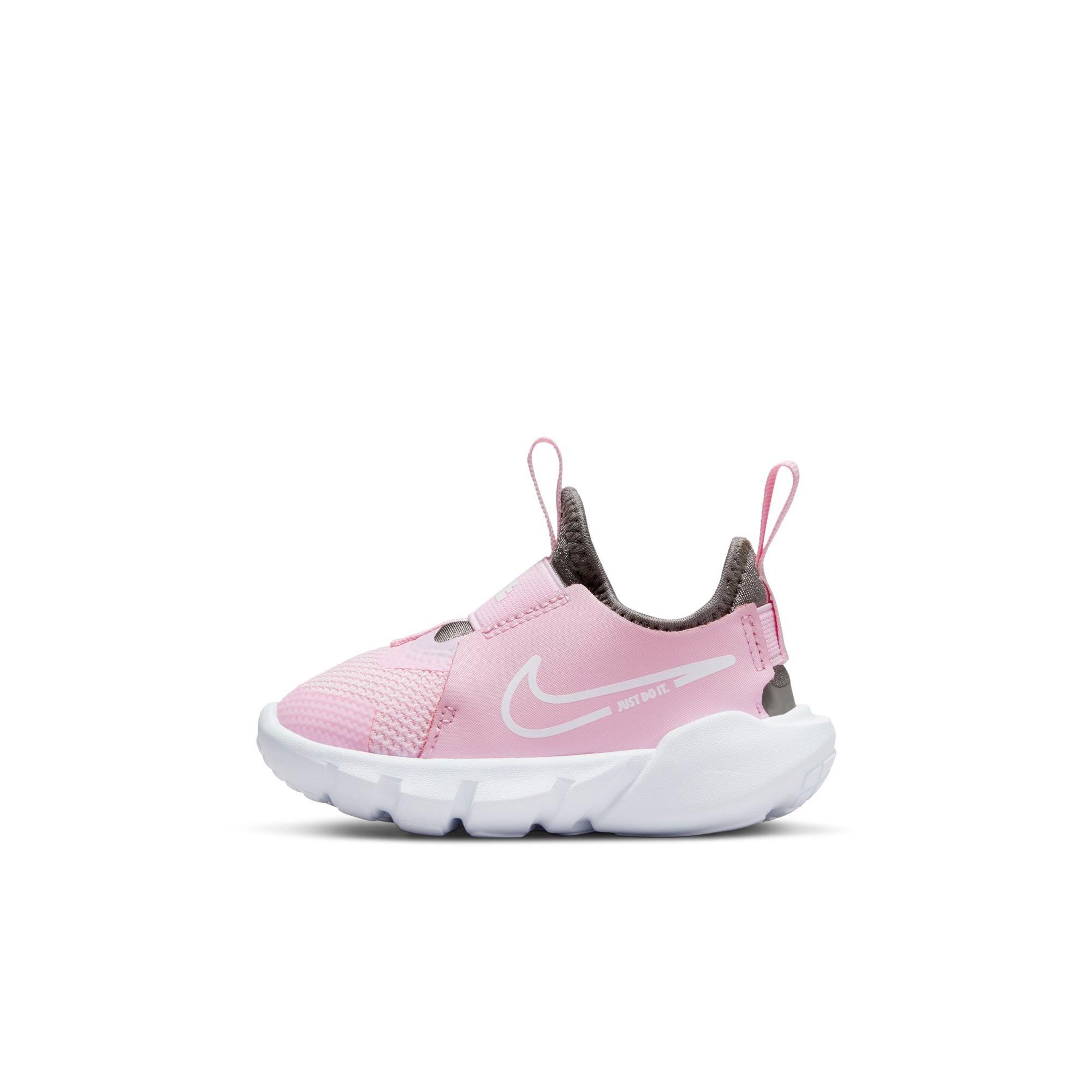 Nike pink hot sale kids shoes