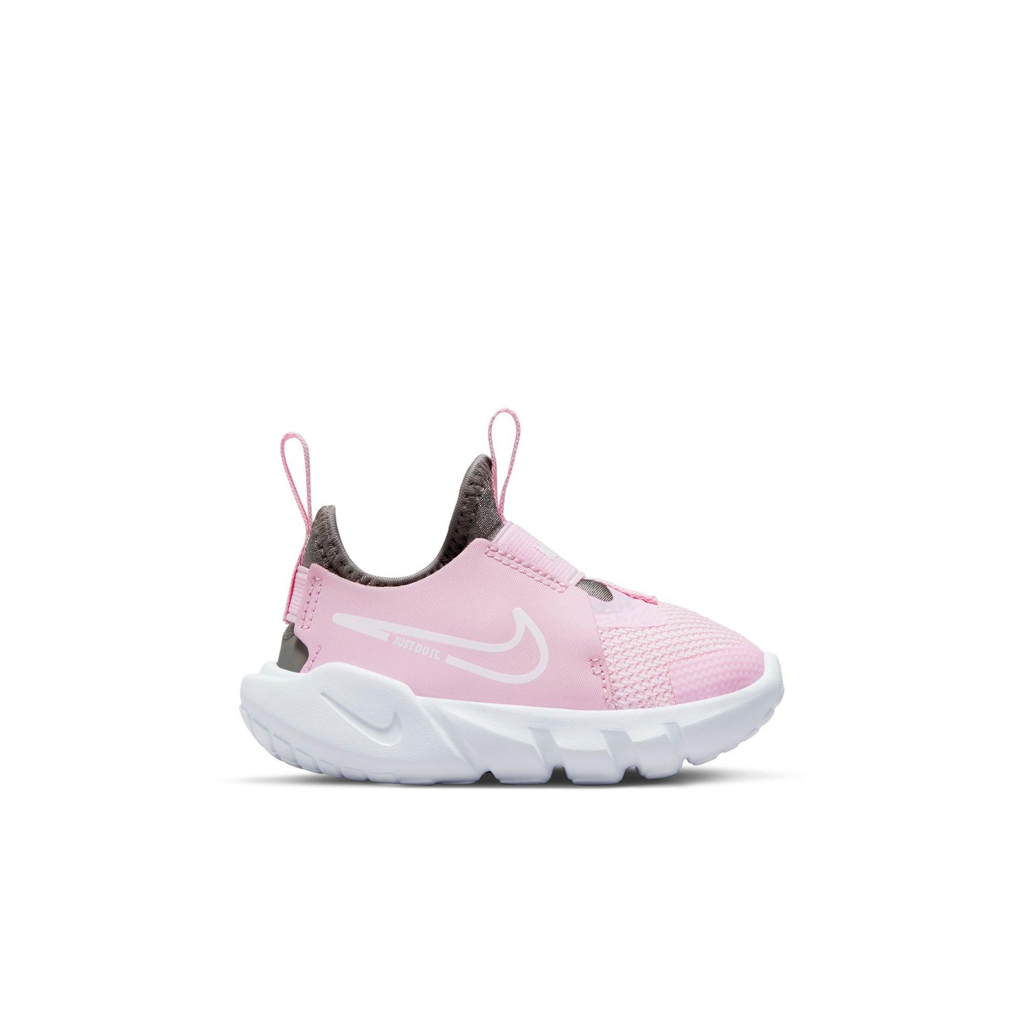 Nike shoes best sale girl pink