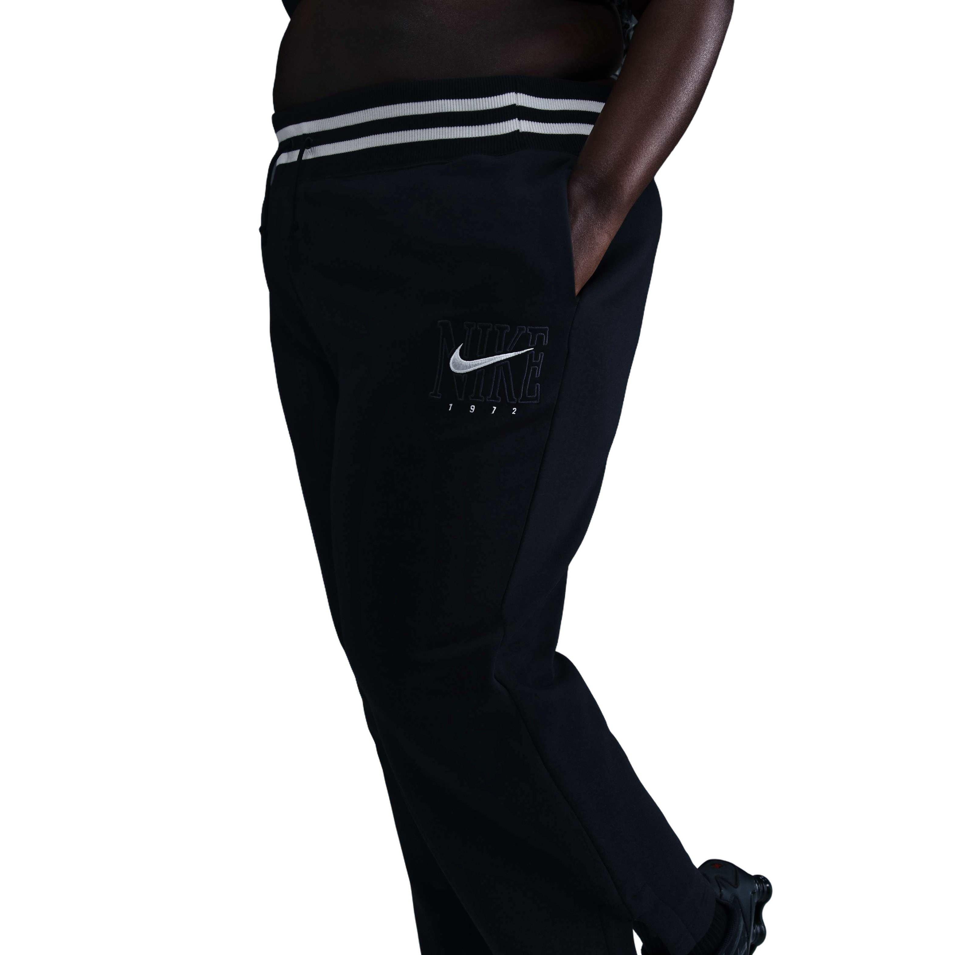 Nike Women's Sportswear Phoenix Oversized Fleece Crewneck Sweat Pants-Black - BLACK Thumbnail View 3