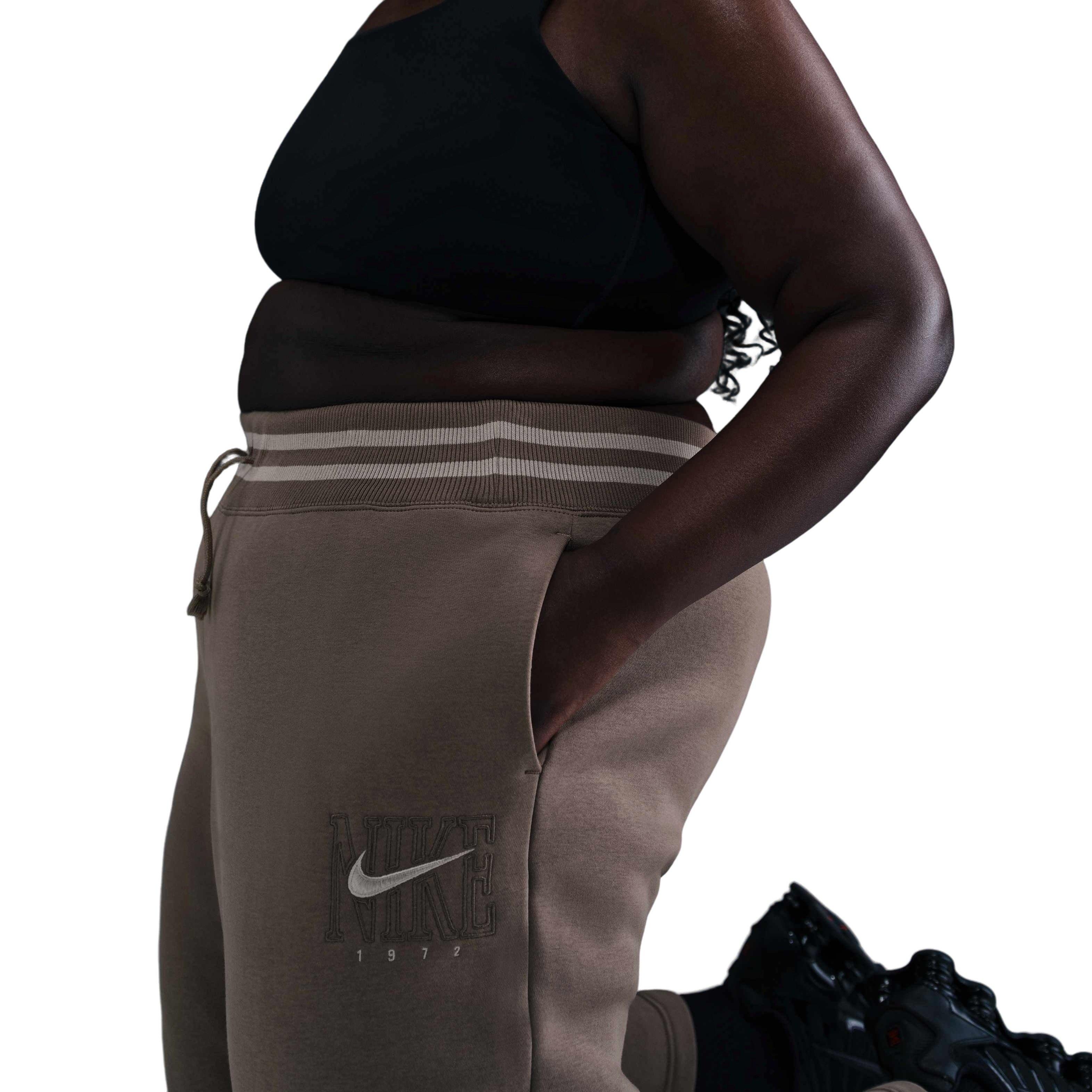 Nike Women's Sportswear Phoenix Oversized Fleece Crewneck Sweat Pants-Brown - BROWN Thumbnail View 5