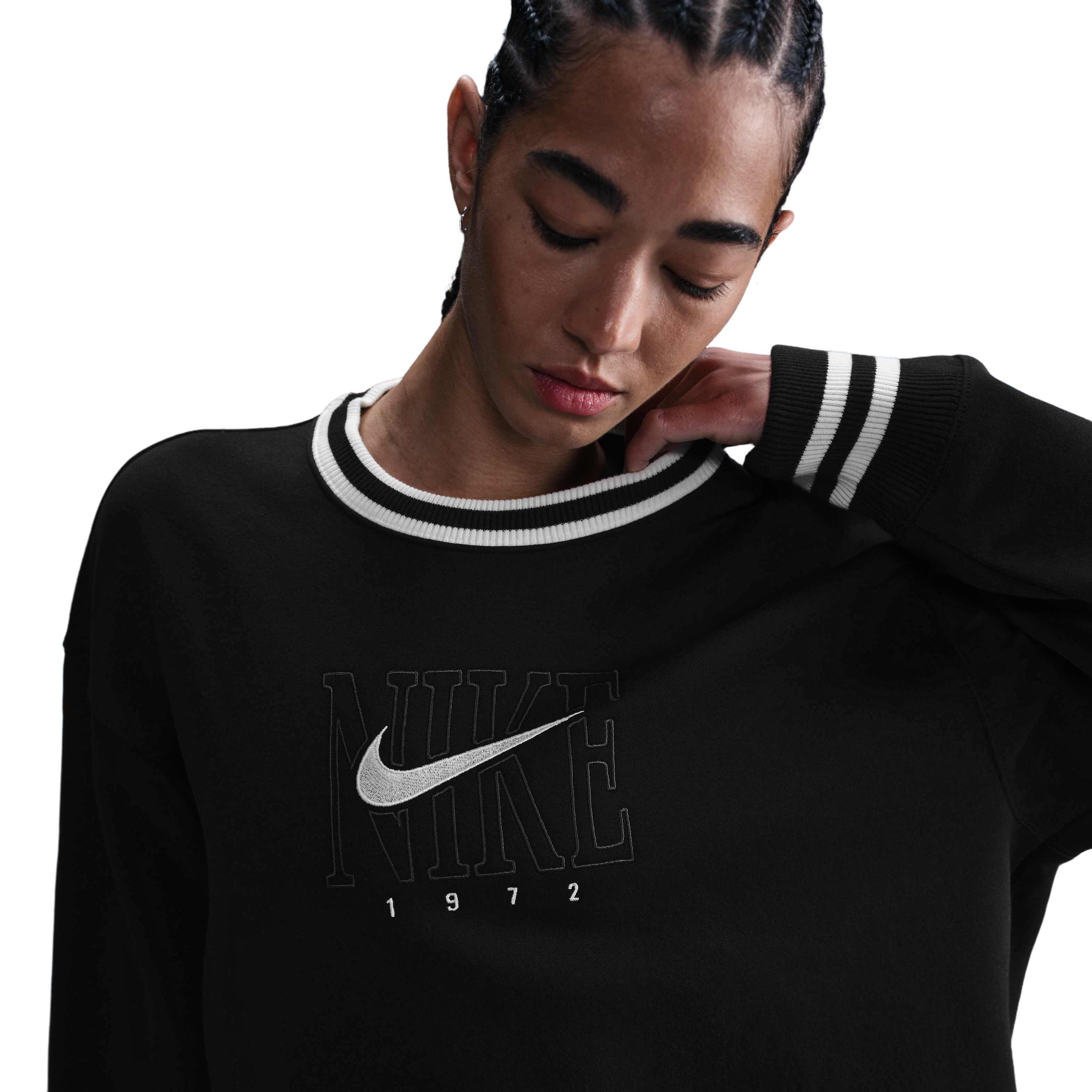 Nike Women's Sportswear Phoenix Fleece Oversized Graphic Crew-Neck Sweatshirt-Black - BLACK Thumbnail View 3