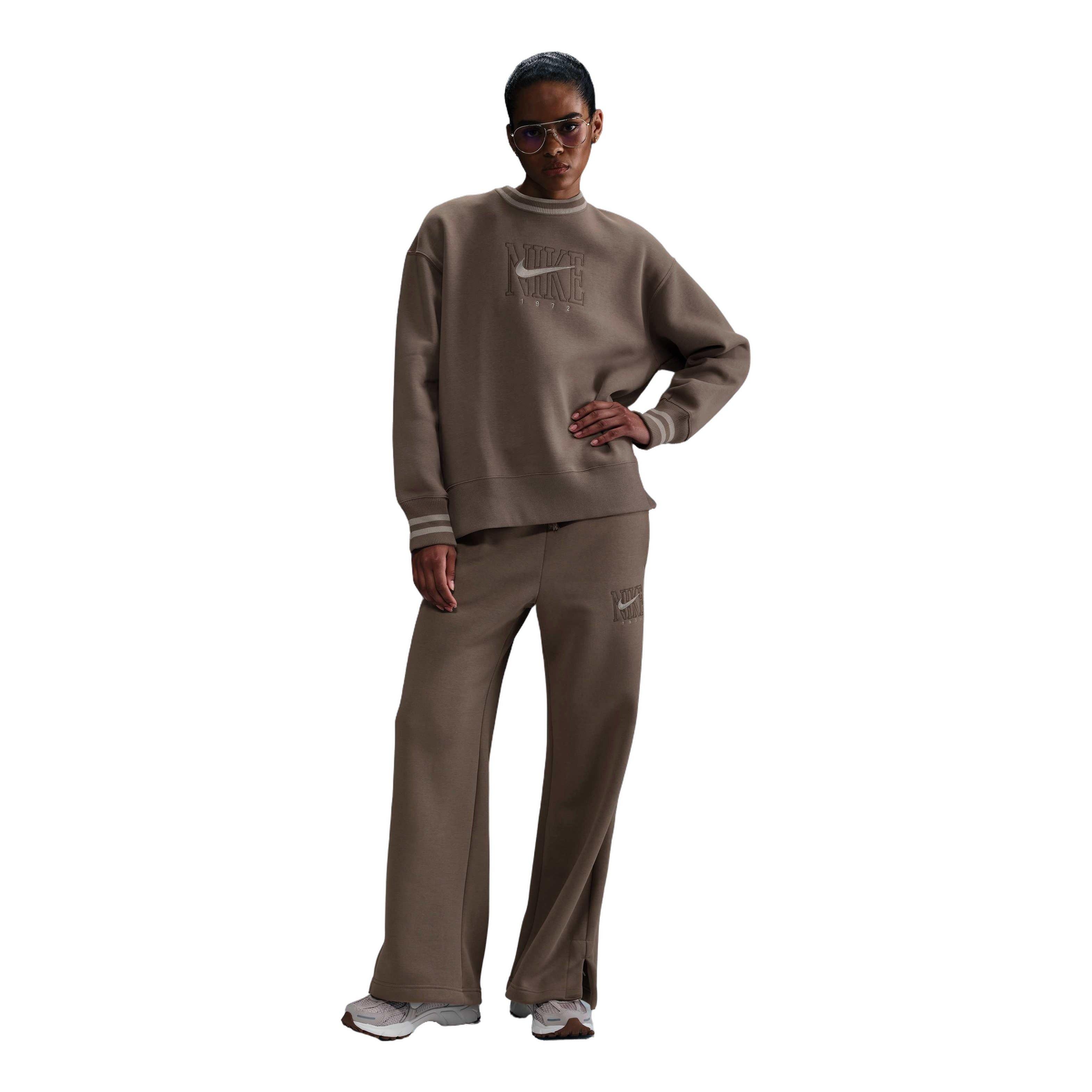 Nike Women's Sportswear Phoenix Fleece Oversized Graphic Crew-Neck Sweatshirt-Brown - BROWN Thumbnail View 4