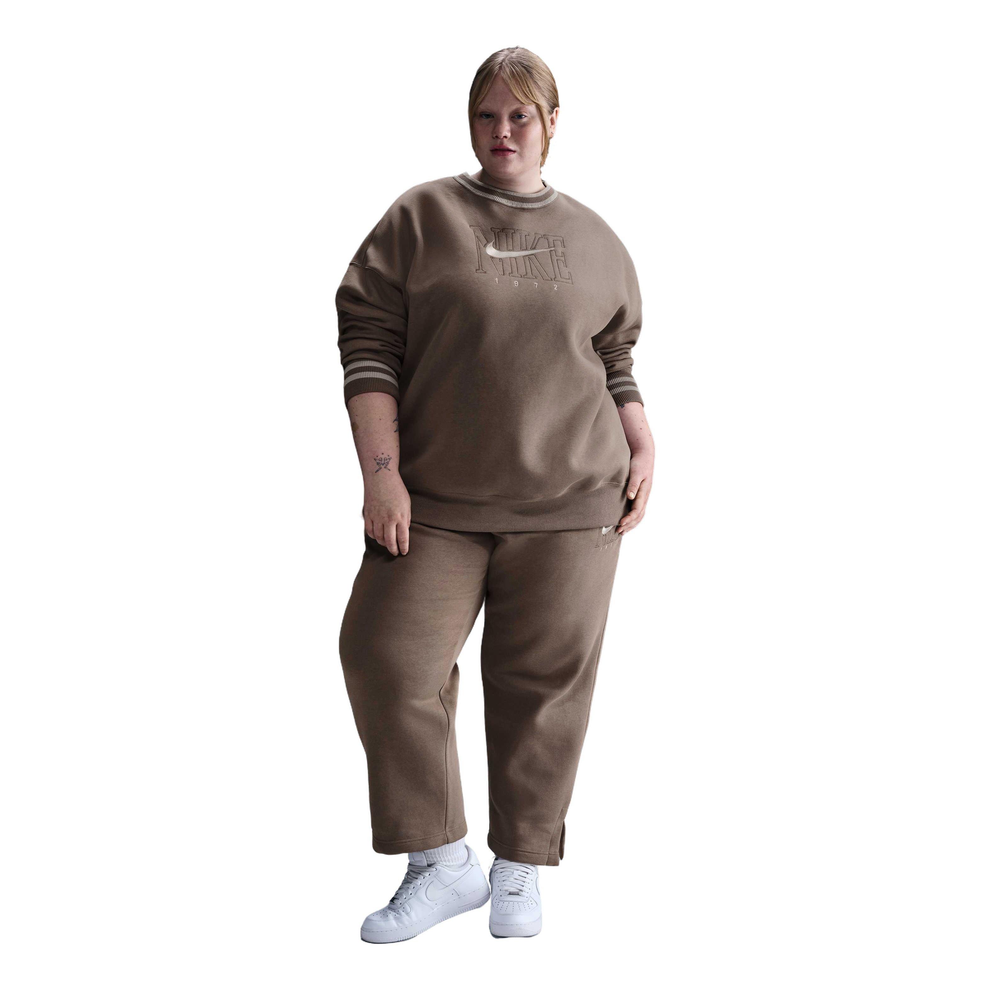 Nike Women's Sportswear Phoenix Fleece Graphic Crew-Neck Sweatshirt -Brown - BROWN Thumbnail View 4