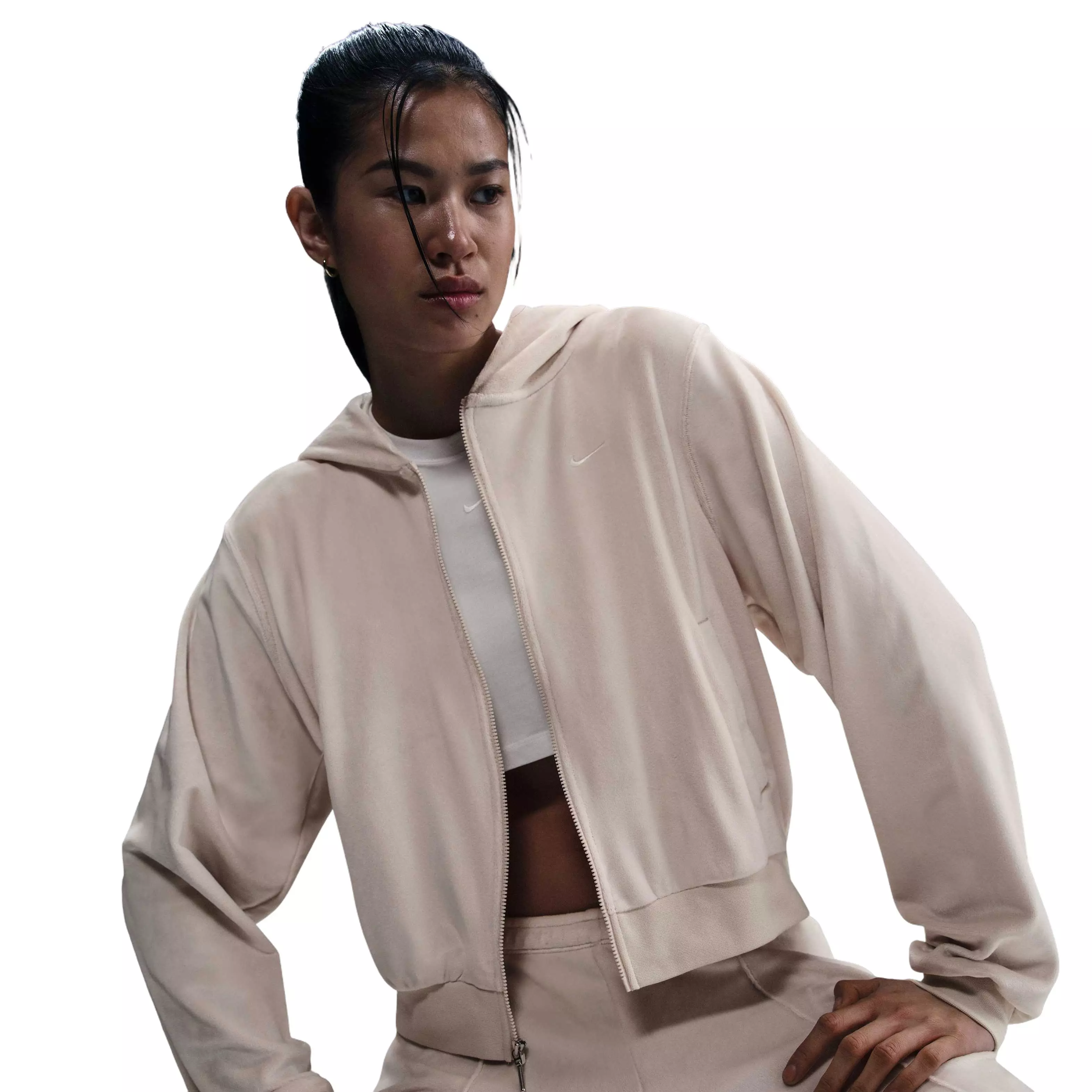 Nike Women's Sportswear Chill Knit Loose Velour Full-Zip Jacket-Brown - BROWN