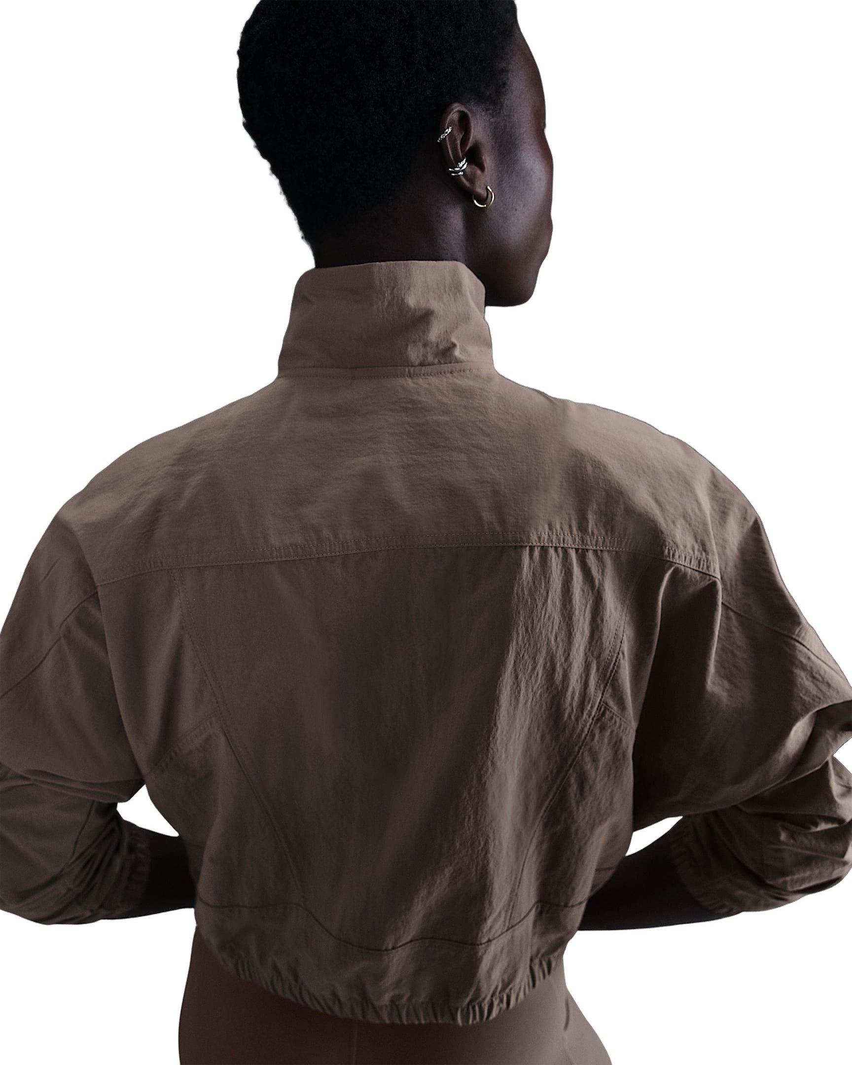 Nike Women's Sportswear Everything Wovens Oversized Repel UV Protection Jacket - brown - BROWN Thumbnail View 4