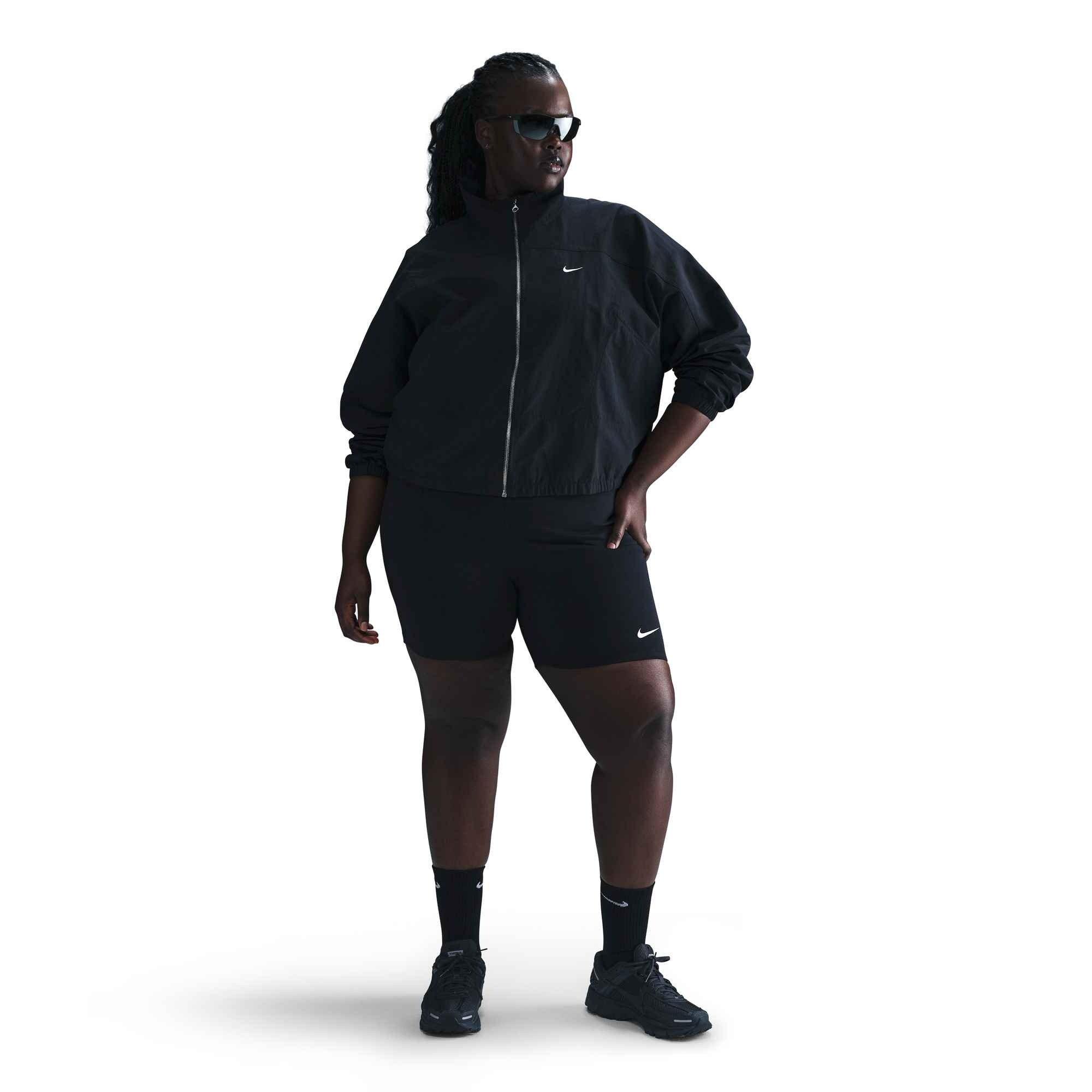 Nike Women's Sportswear Everything Wovens Repel Oversized UV Protection Jacket - Black - BLACK Thumbnail View 1