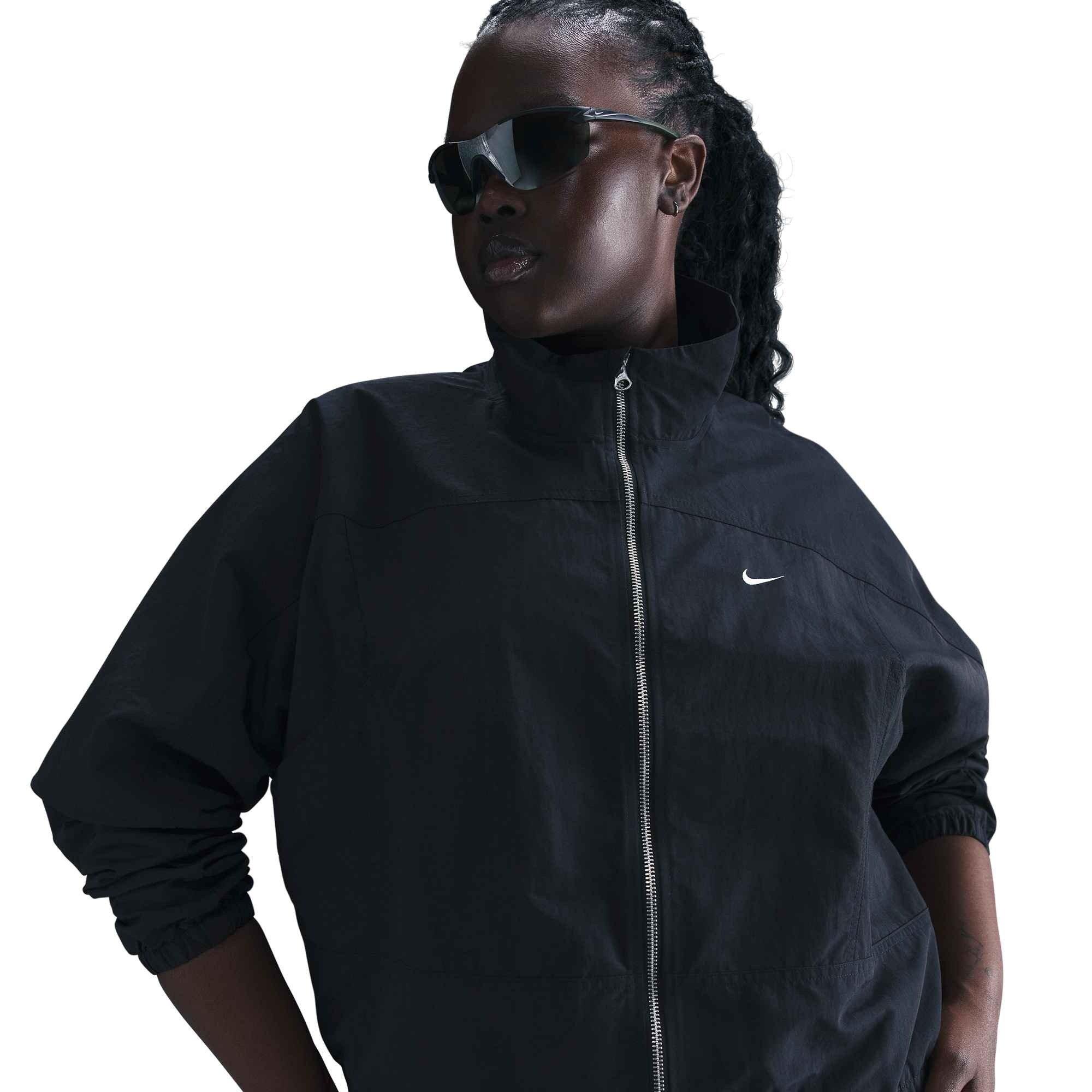 Nike Women's Sportswear Everything Wovens Repel Oversized UV Protection Jacket - Black - BLACK Thumbnail View 3
