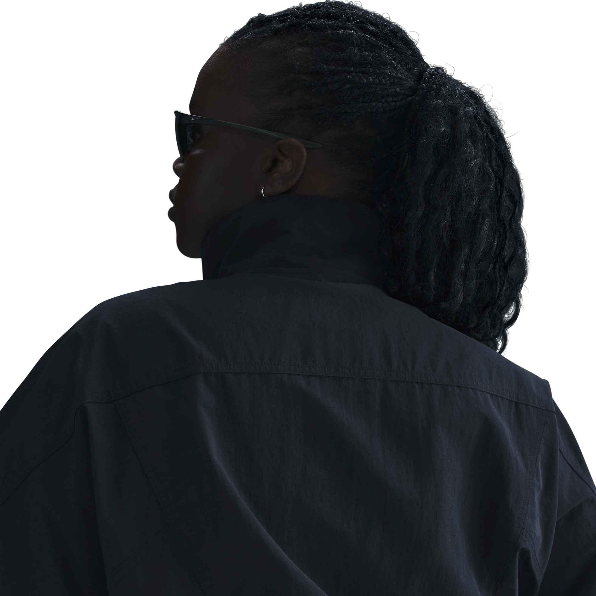 Nike Women's Sportswear Everything Wovens Repel Oversized UV Protection Jacket - Black - BLACK Thumbnail View 4