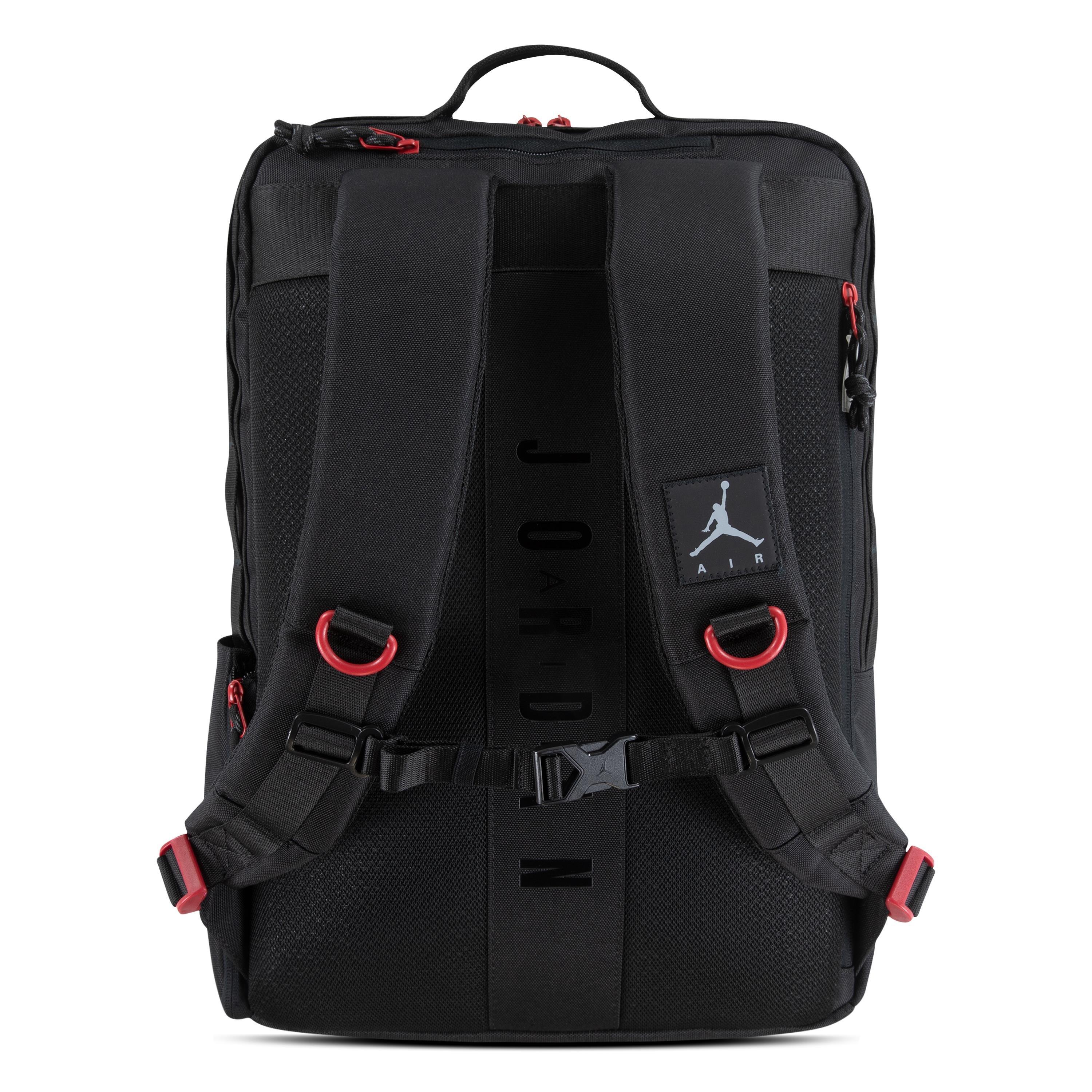 Nike Adult Hayward HBR Core Backpack -Black