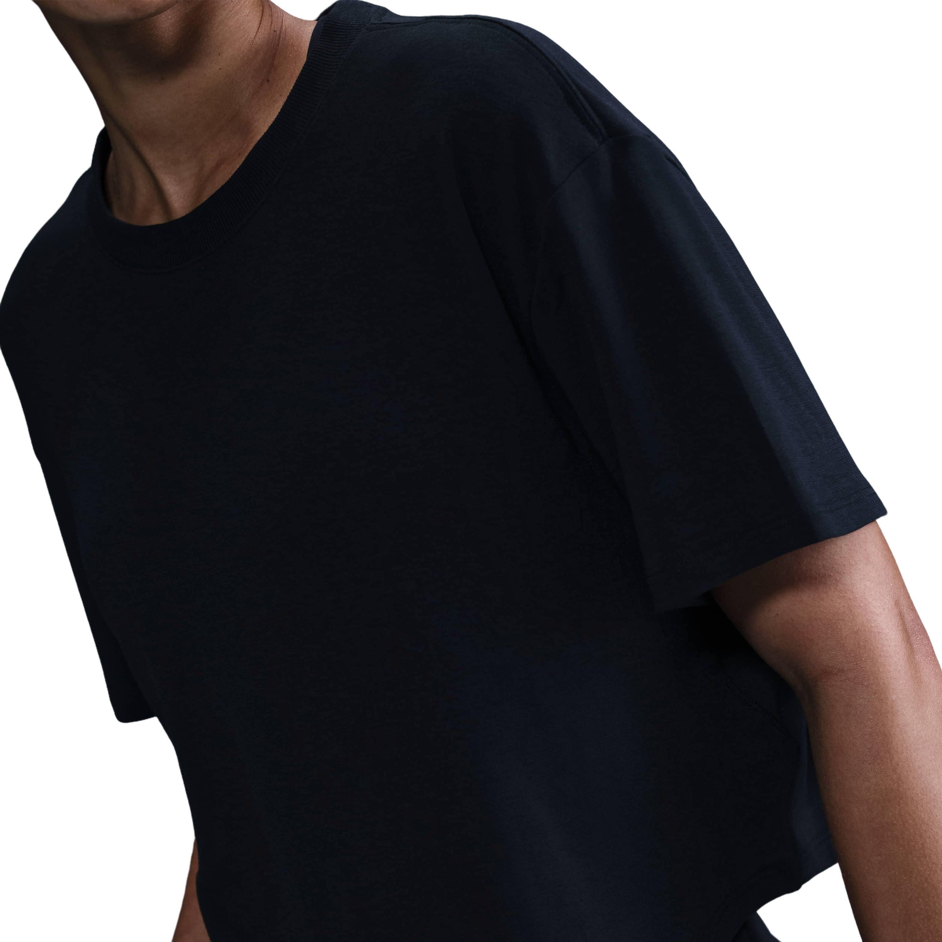 Nike Women's One Relaxed Dri-FIT Cropped Short-Sleeve Top-Black - BLACK Thumbnail View 3