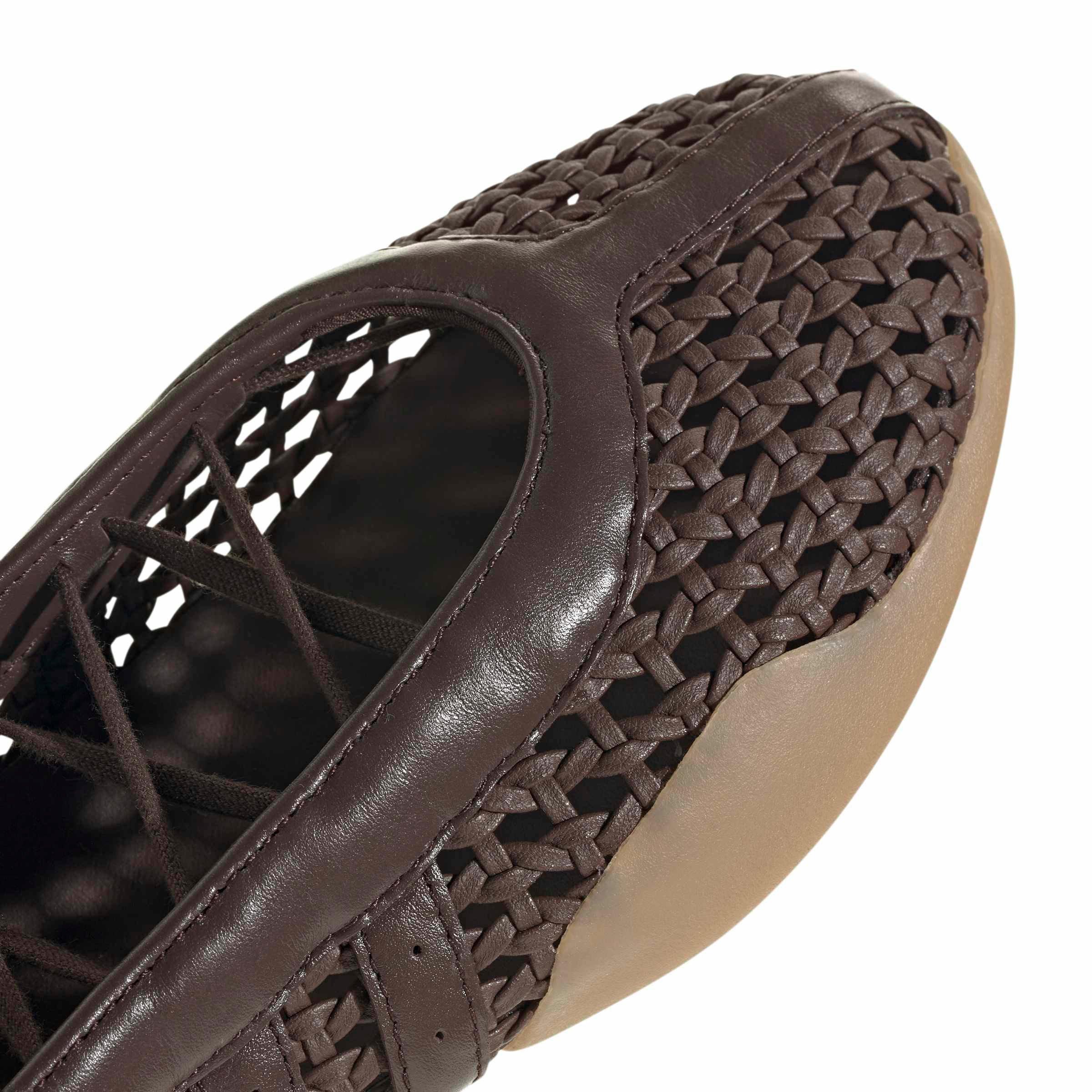 TAEKWONDO MEI SHOES - BROWN/BROWN/GUM