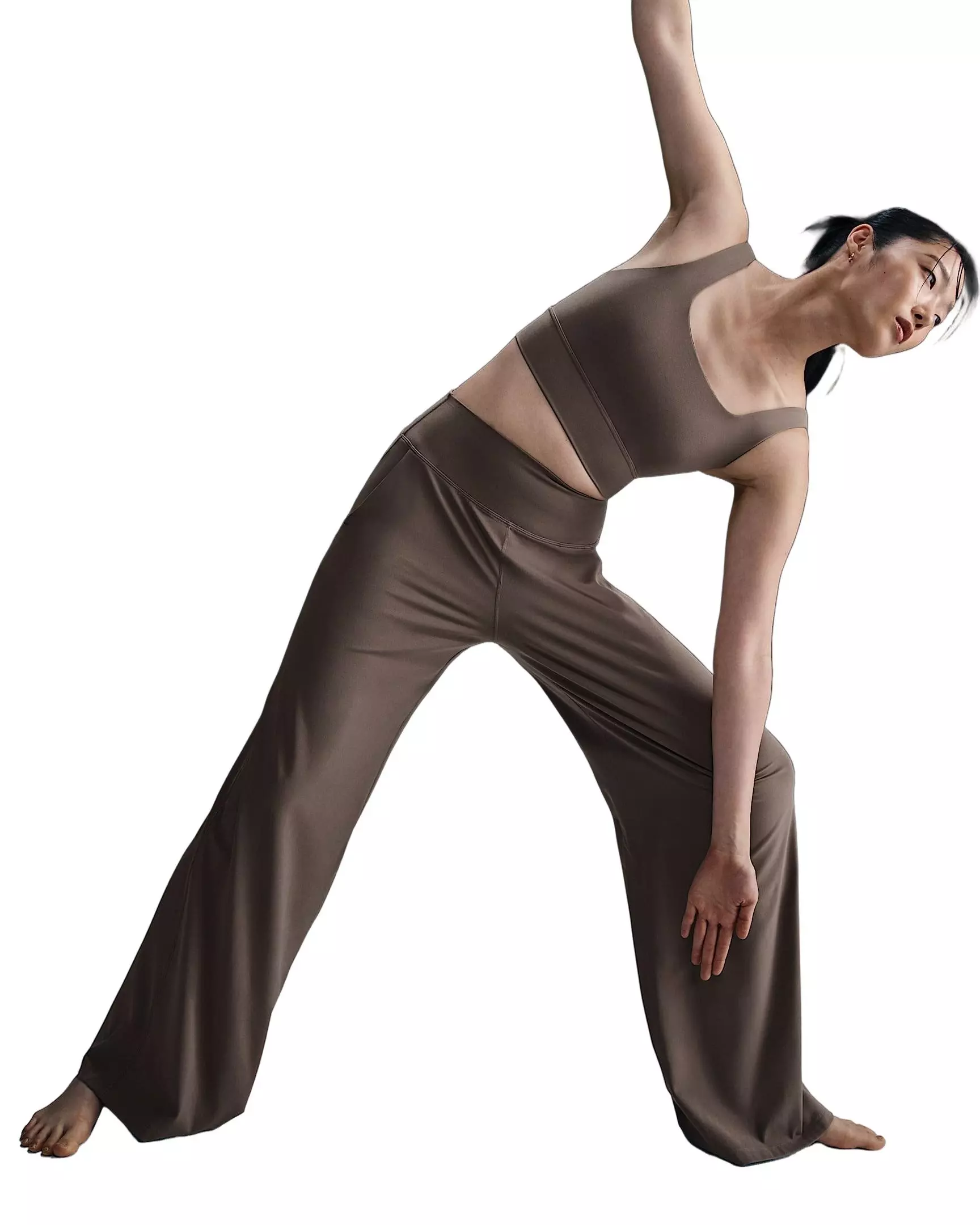 Nike Women's Zenvy Dri-FIT High-Waisted Wide-Leg Pants - Brown - BROWN