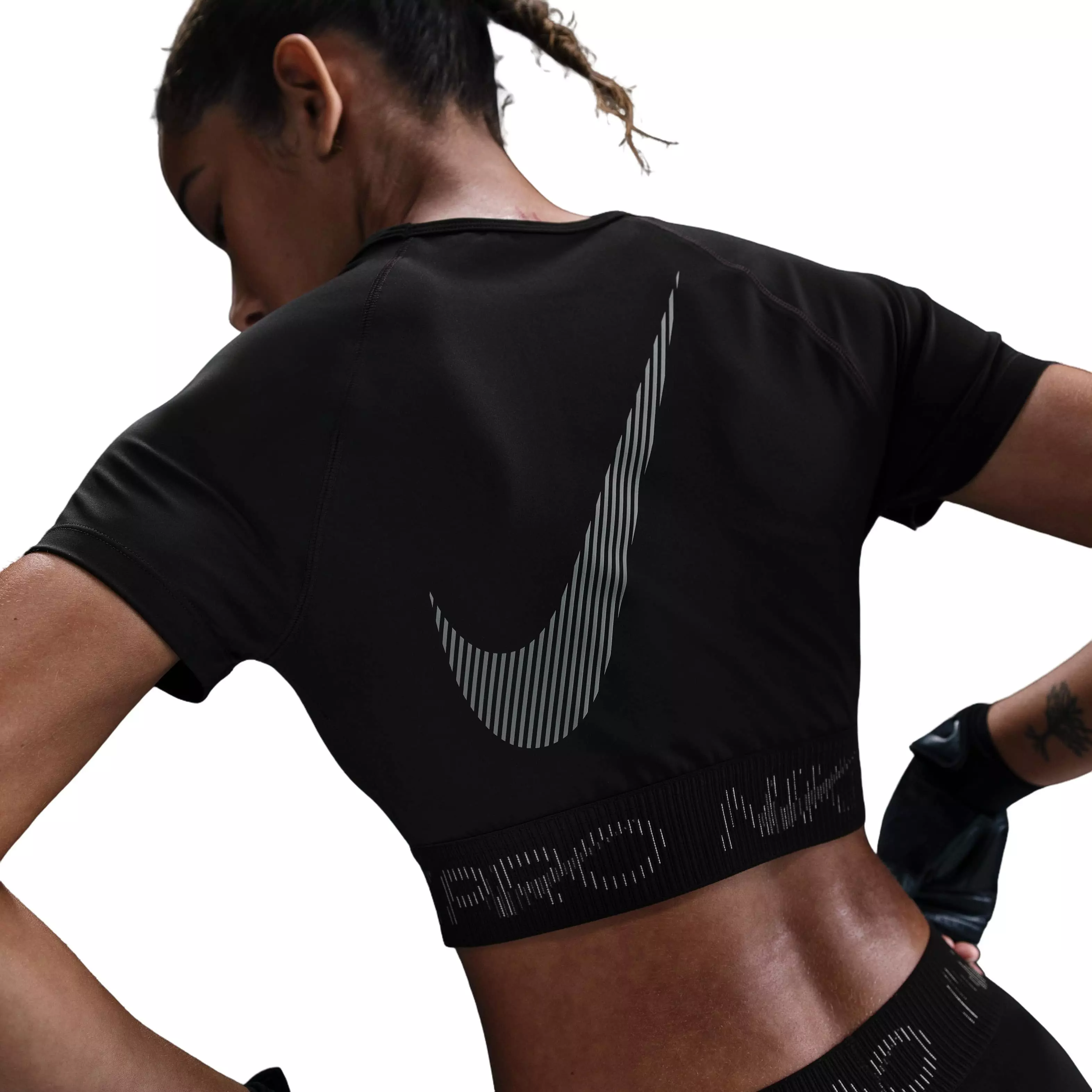 Nike Women's Pro Dri-FIT Short-Sleeve Cropped Graphic Top - Black - BLACK