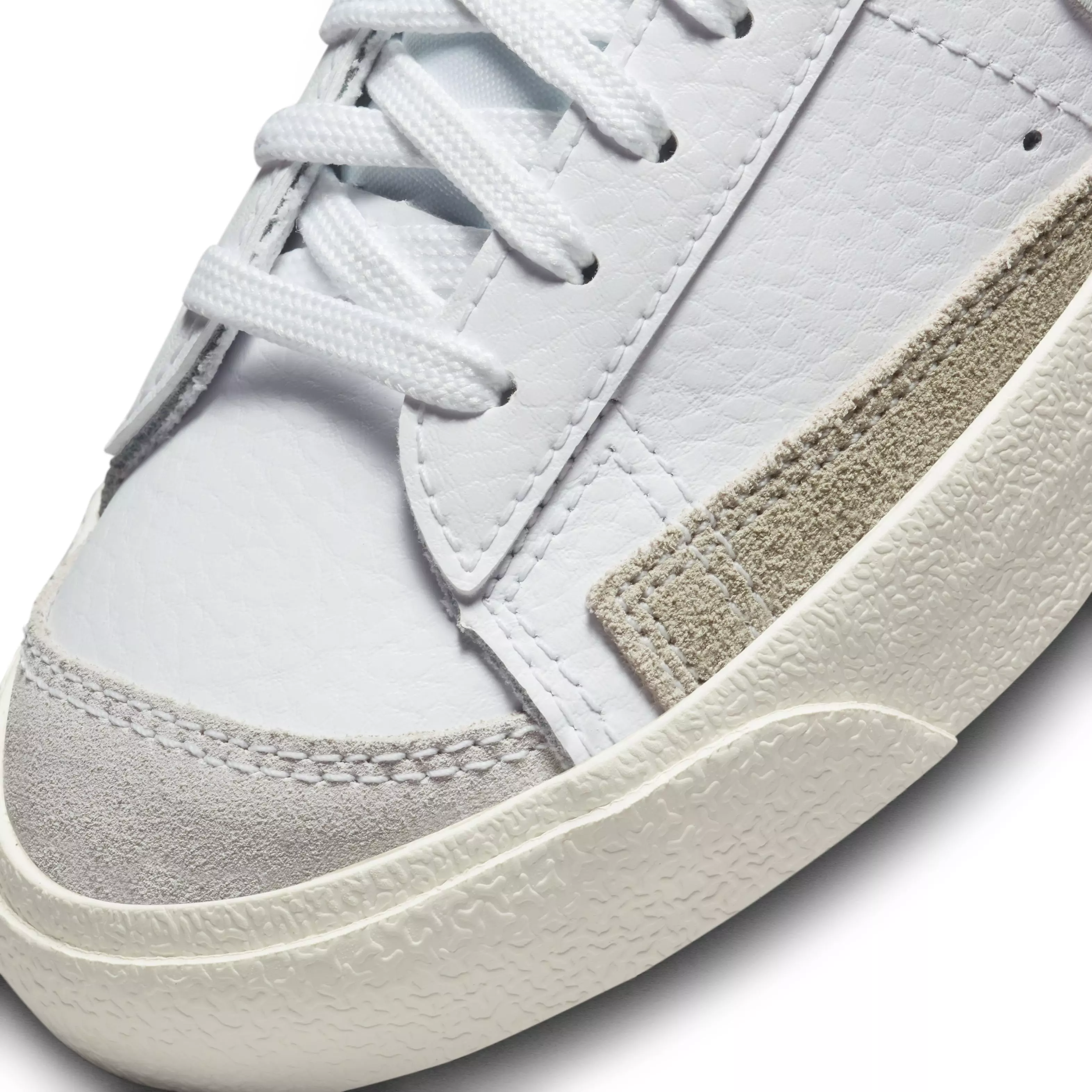 Nike Blazer Low '77 "White/Grey Fog/Light Menta/Sail" Grade School Boys' Shoe - WHITE/GREY/LT MENTAL/SAIL