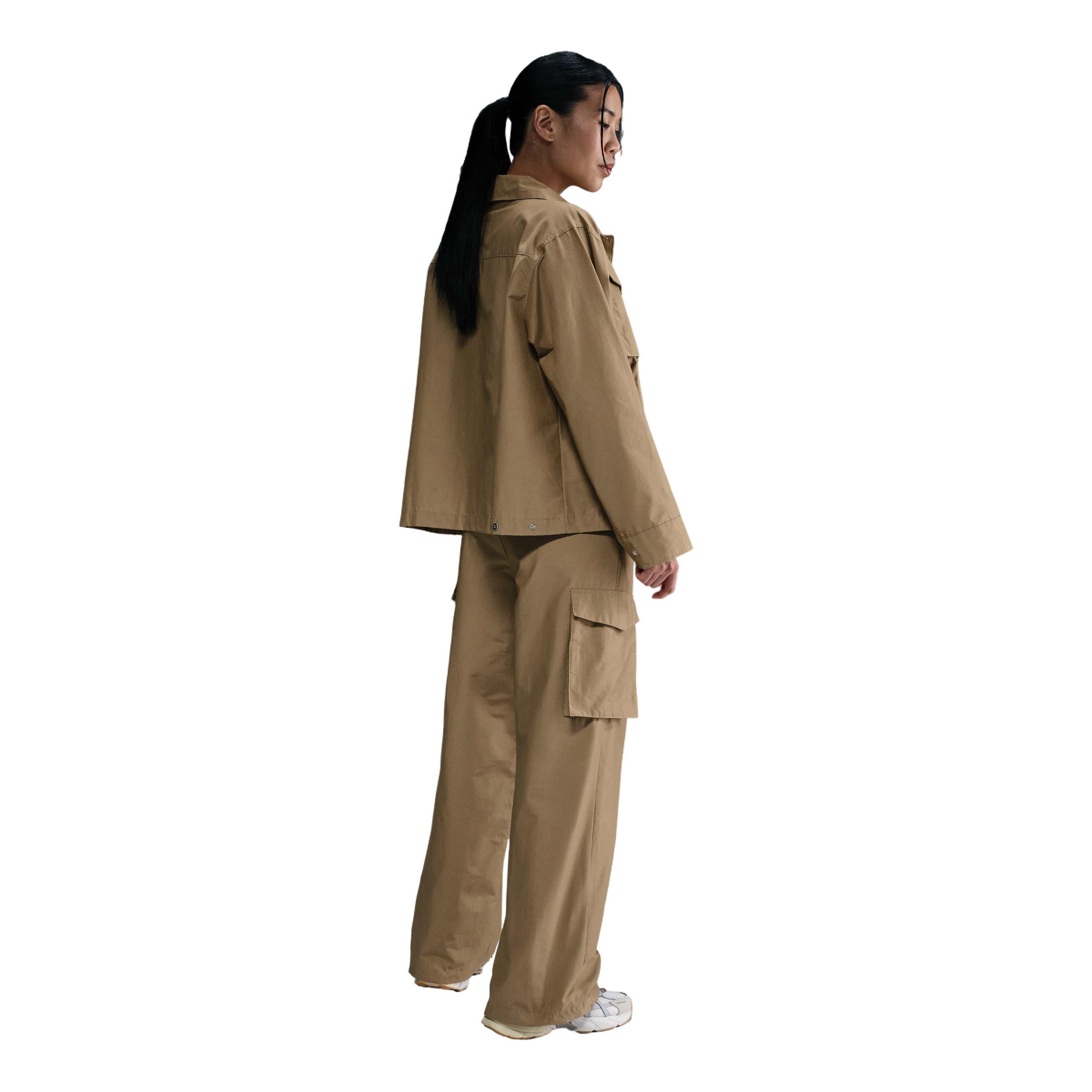 Nike Women's Sportswear Everything Wovens Mid-Rise Cargo Pants - Beige - BROWN Thumbnail View 4