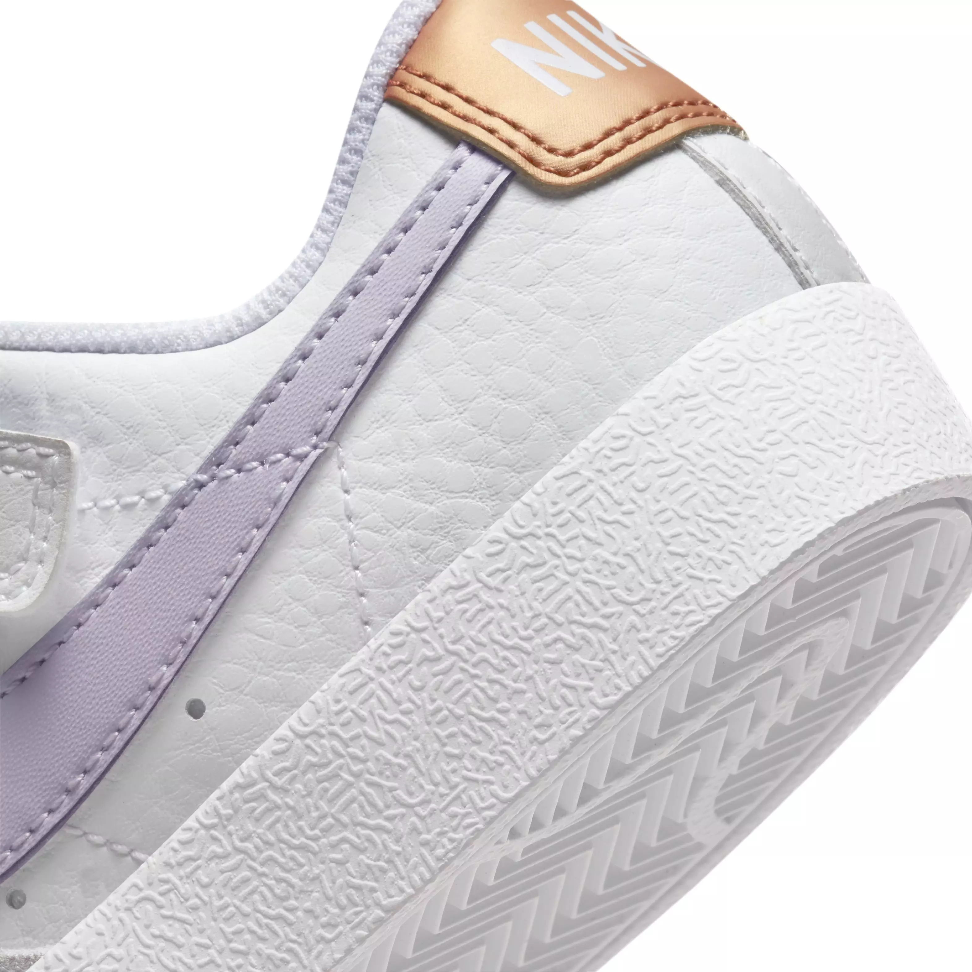 Nike Blazer Low '77 "White/Barely Grape/Metallic Copper" Preschool Girls' Shoe - WHITE/GRAPE/COPPER