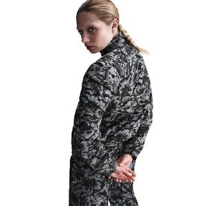 Nike Women's Sportswear Windrunner Loose Woven UV Protection Woven Full-Zip Printed Jacket-Black