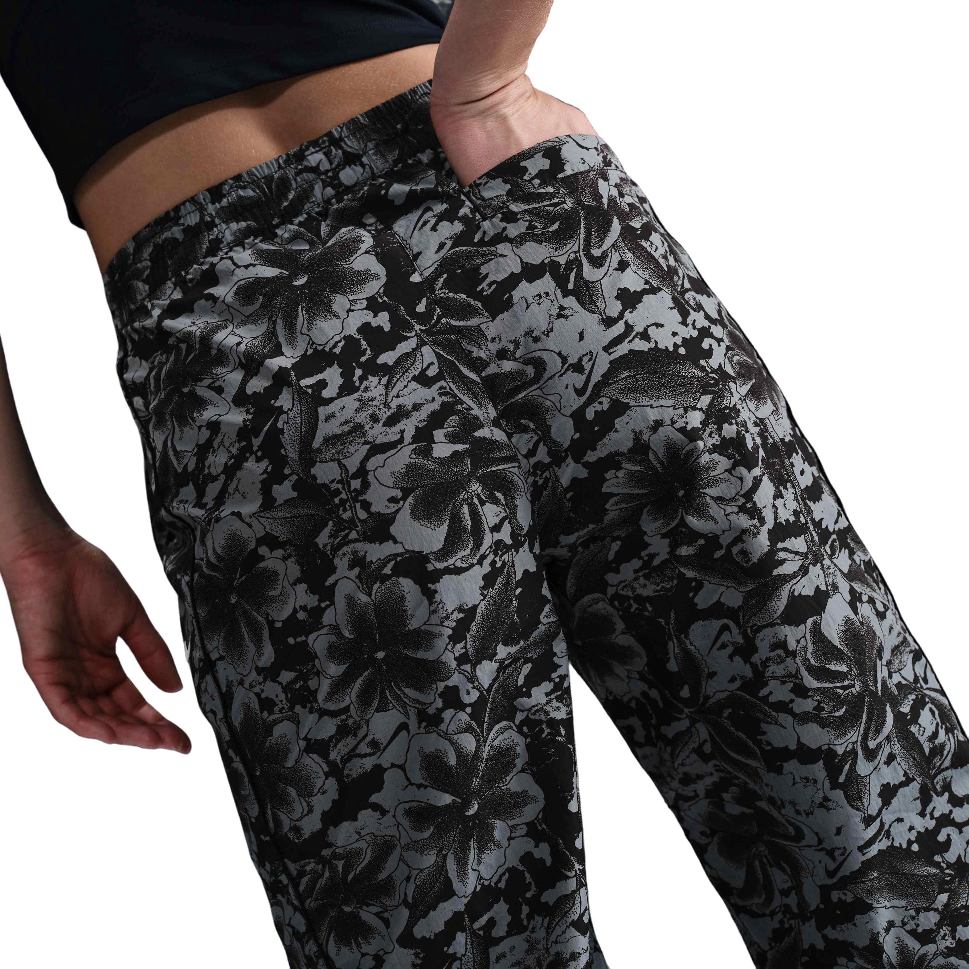 Nike Women's Sportswear Windrunner UV Protection Mid-Rise Woven Printed Pants-Black - BLACK Thumbnail View 2