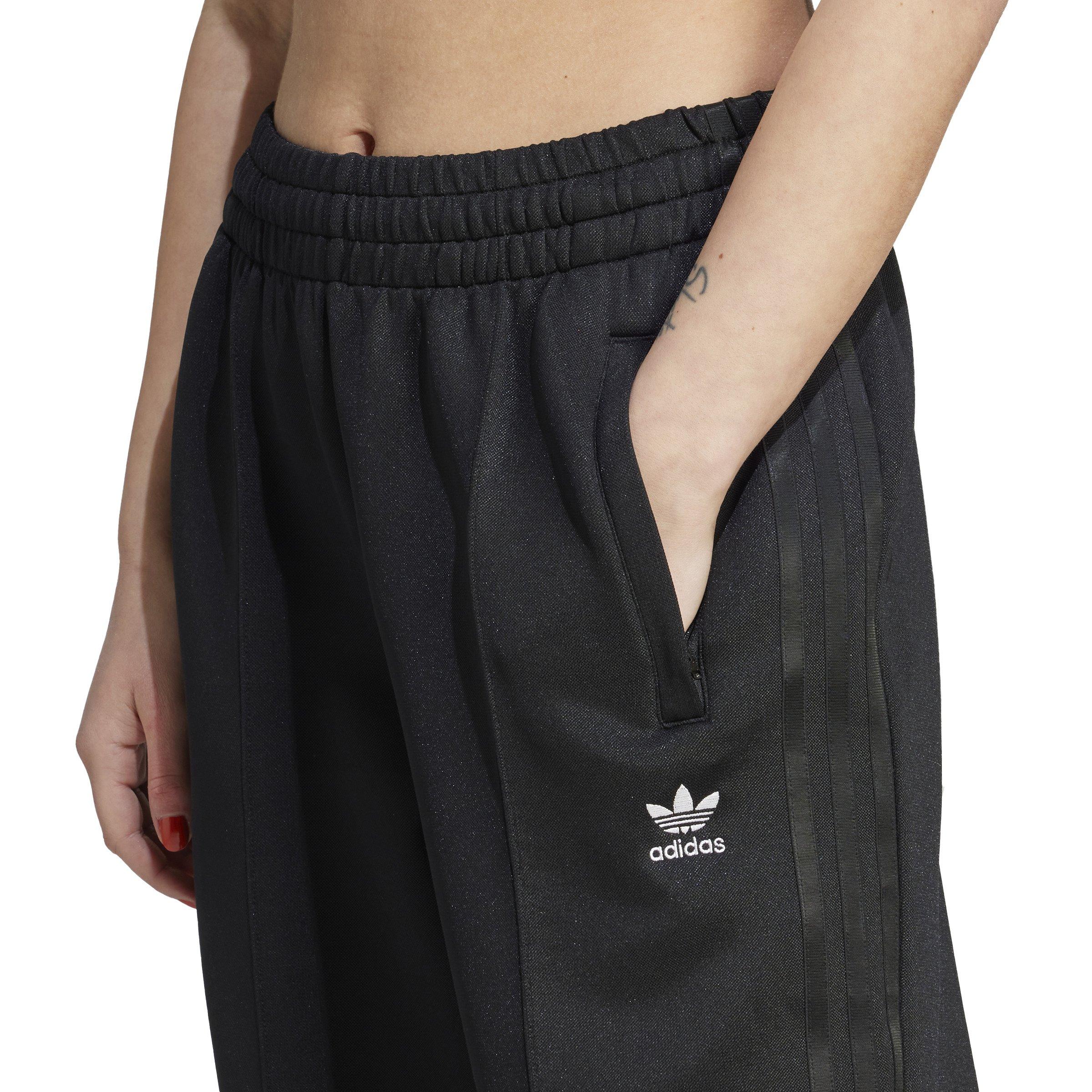 adidas Originals Women\'s Adicolor Hibbett Classics Black | SST City Pants- Oversized Gear - Tracksuit