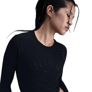 Nike Women's Sportswear Chill Knit Slim Cropped T-Shirt-Black