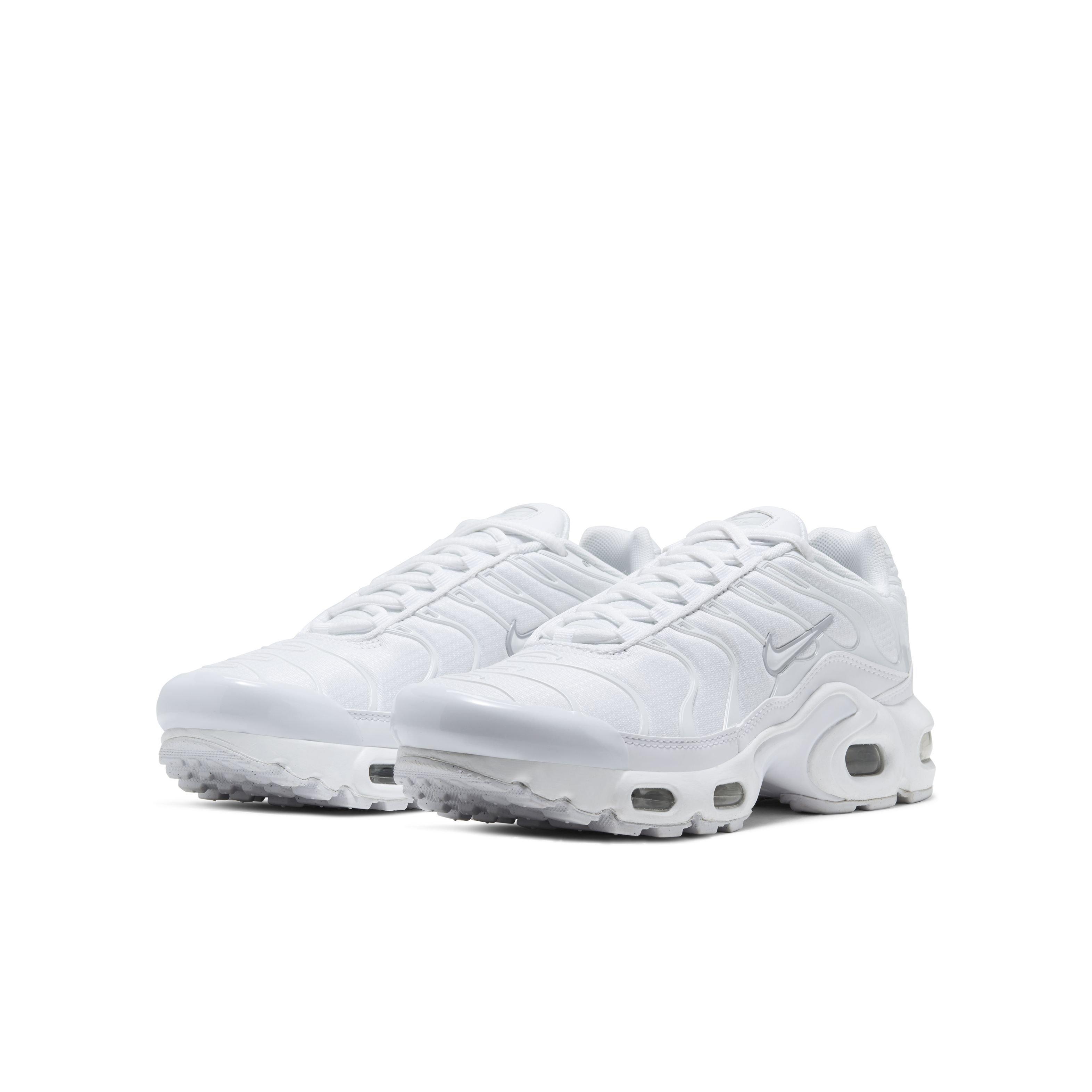 Air max plus hot sale grade school sale