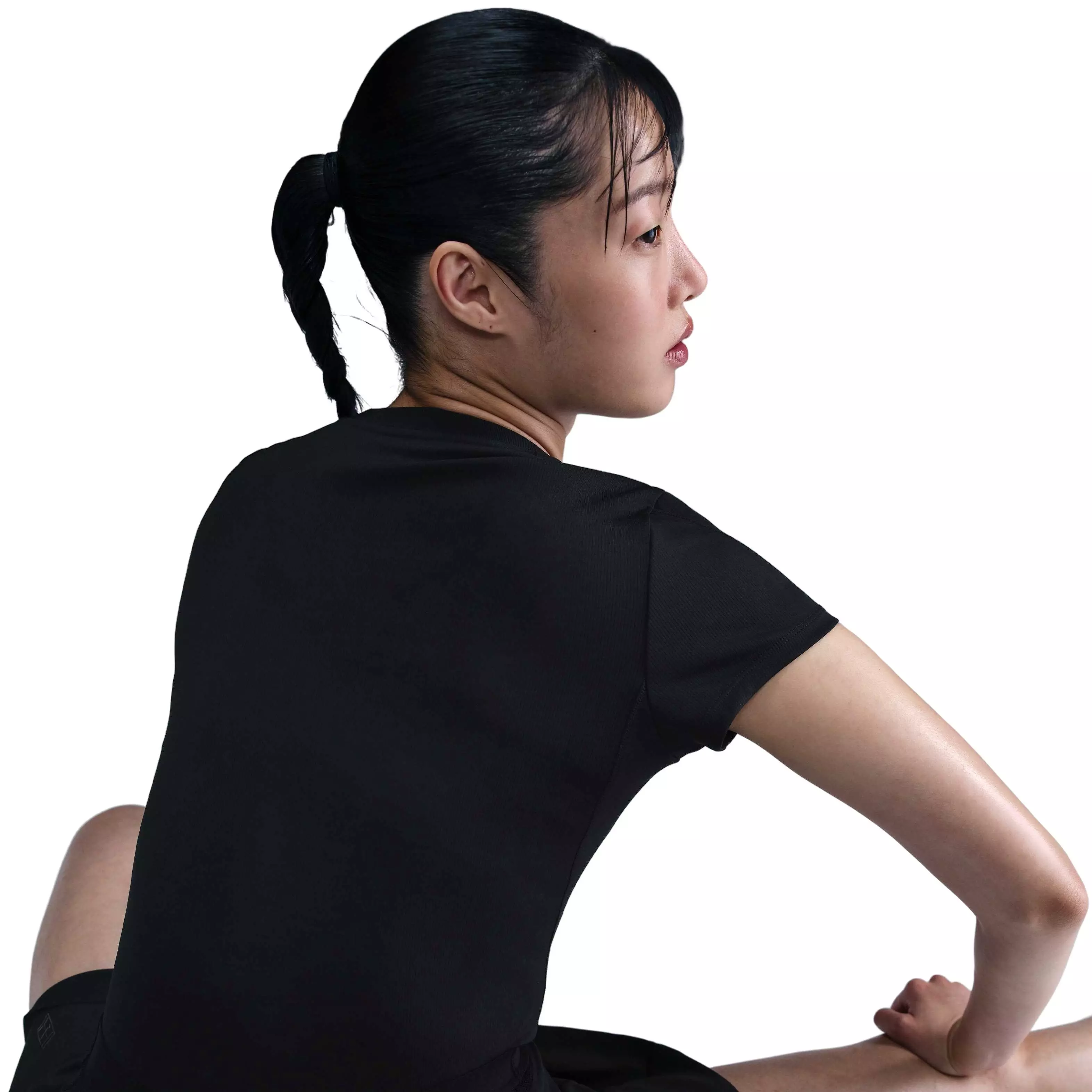 NikeCourt Women's Advantage Dri-FIT Short-Sleeve Tennis Top-Black - BLACK