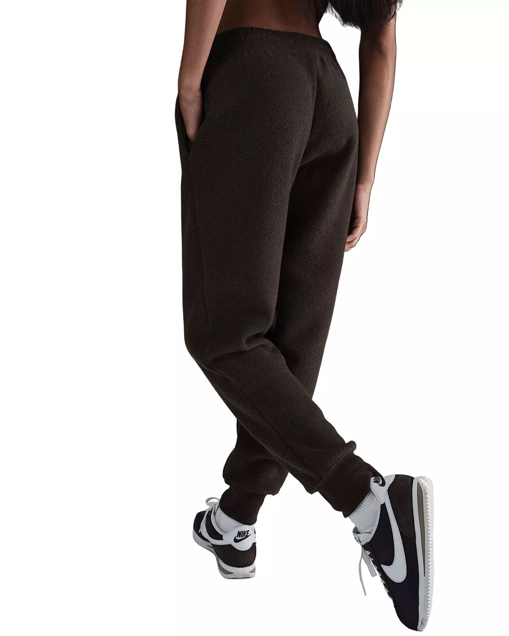 Nike Women's Sportswear Phoenix Plush Mid-Rise Cozy Fleece Pants - Brown - BROWN