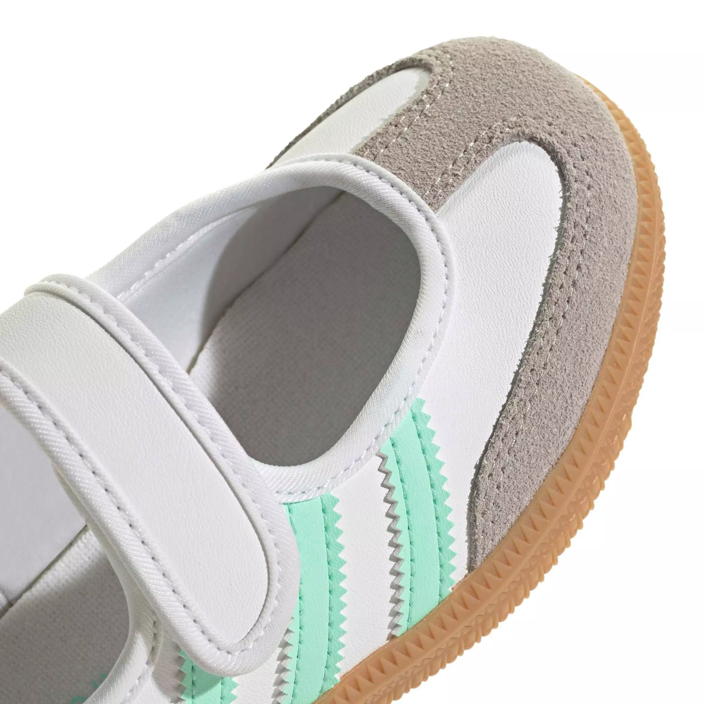 adidas Originals Samba Jane "Ftwr White/Easy Green/Gum 3" Preschool Girls' Shoe - WHITE/GREEN/GUM