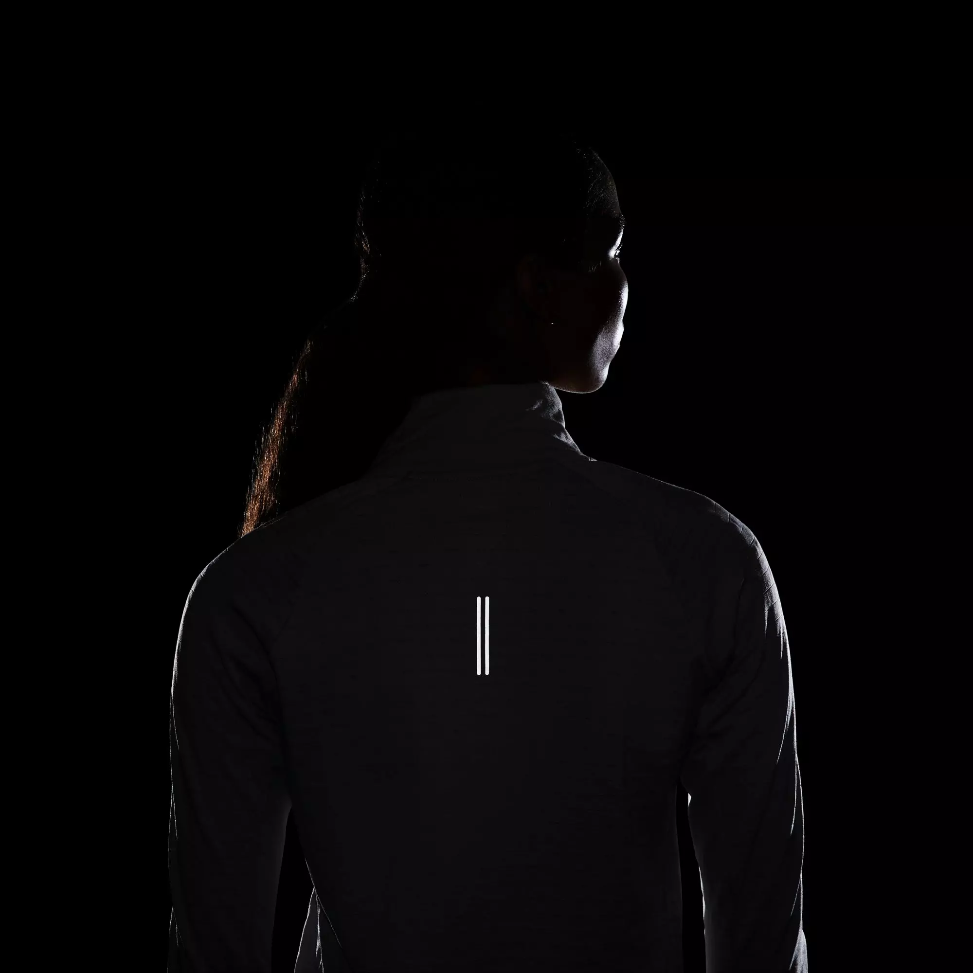 Nike Women's Therma-FIT Element Half-Zip Tee - GREY