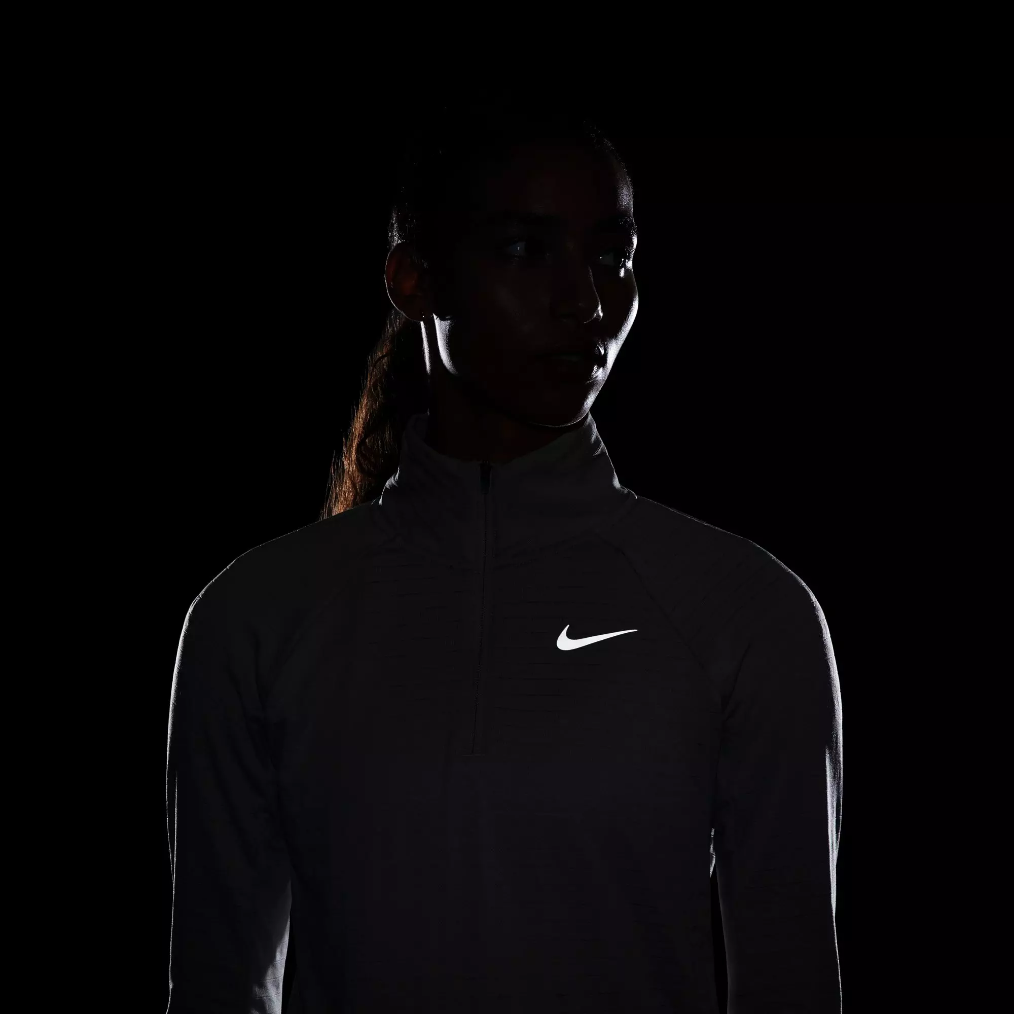 Nike Women's Therma-FIT Element Half-Zip Tee - GREY