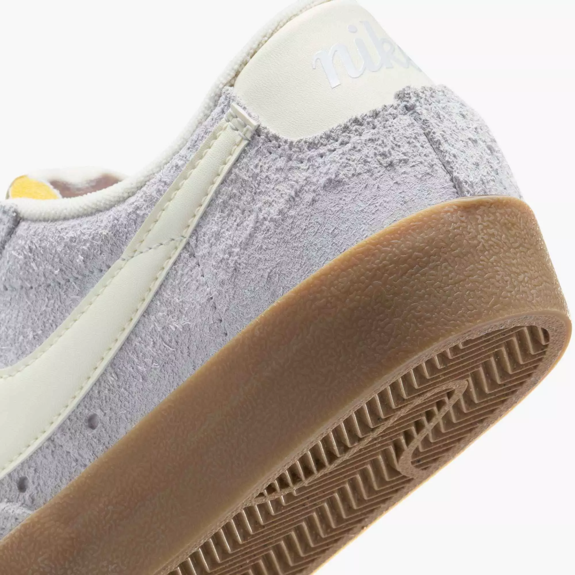 Nike Blazer Low '77 Vintage "Football Grey/Pale Ivory-Gum​ Light Brown" Women's Shoe - GREY