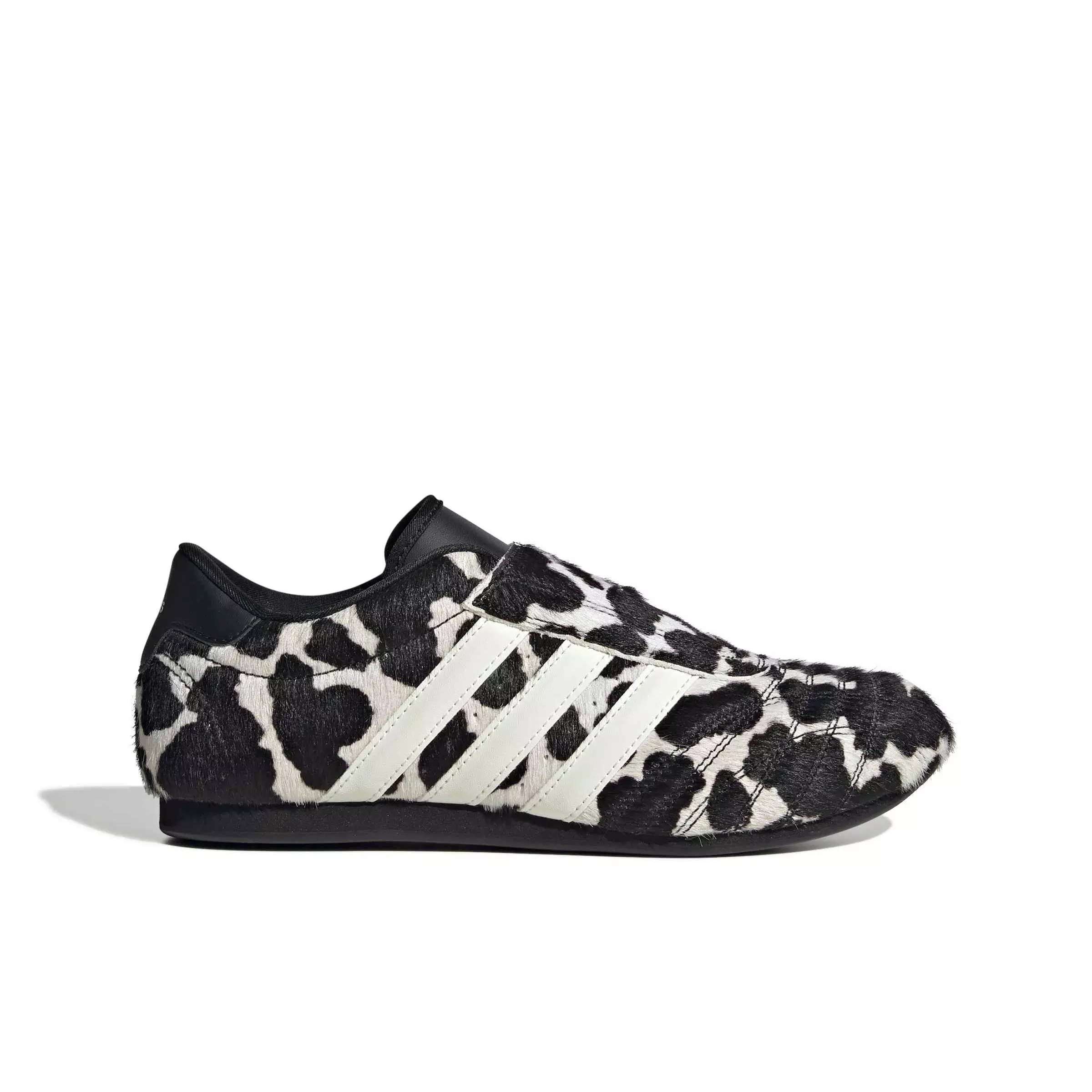 adidas Originals Taekwondo "Core Black/Off White/Core Black" Women's Shoe - BLACK/OFF WHITE/BLACK
