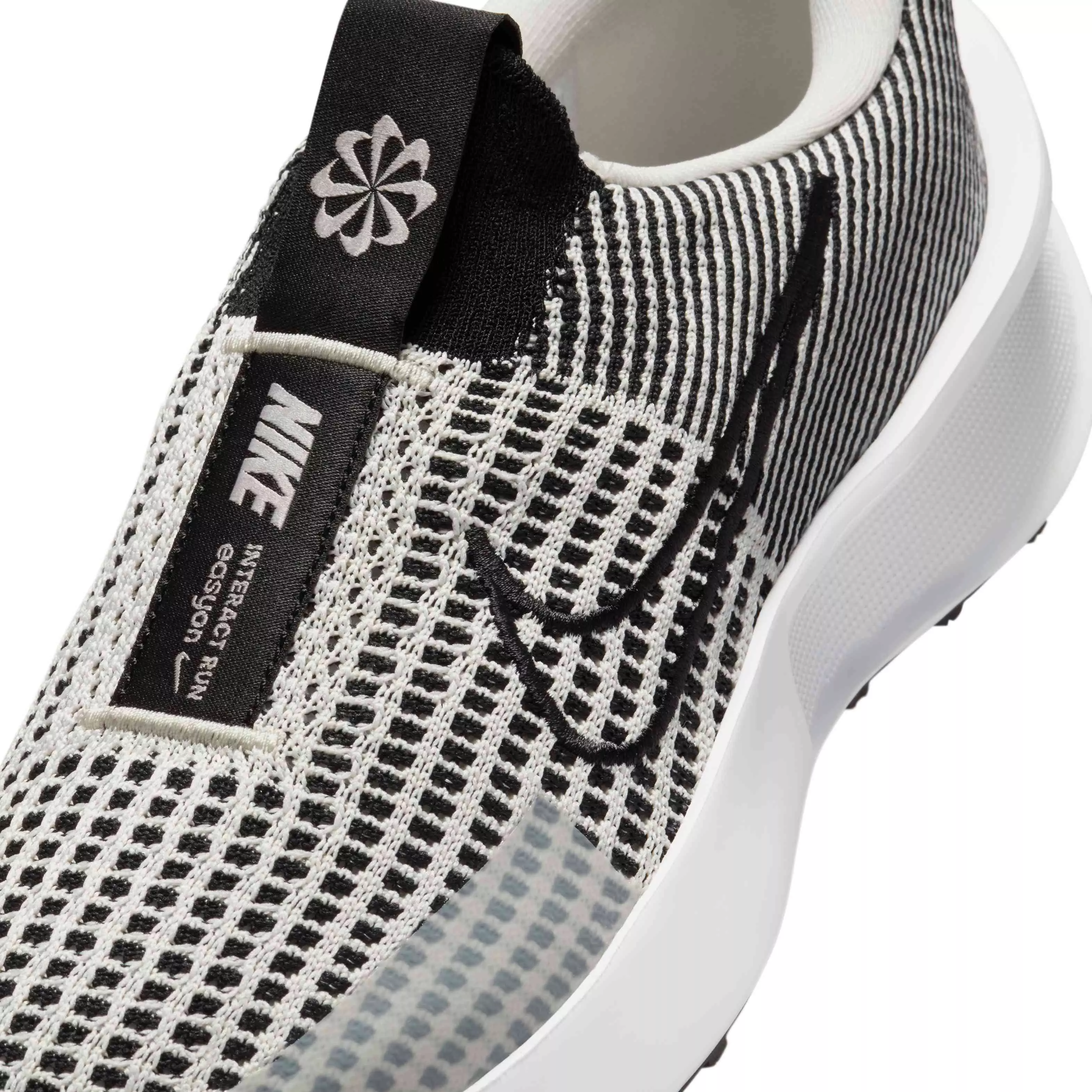 Nike Interact Run EasyOn "Light Bone/White/Black" Women's Running Shoe - LT BONE/WHITE/BLACK
