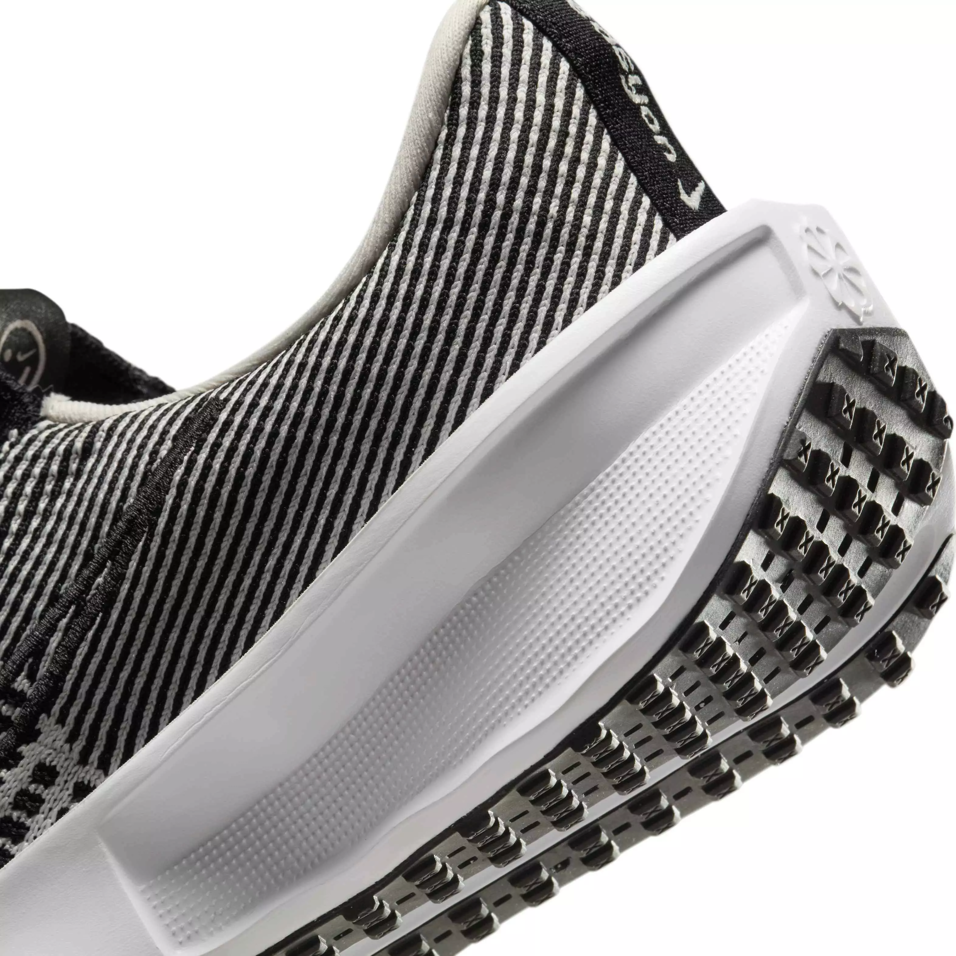 Nike Interact Run EasyOn "Light Bone/White/Black" Women's Running Shoe - LT BONE/WHITE/BLACK