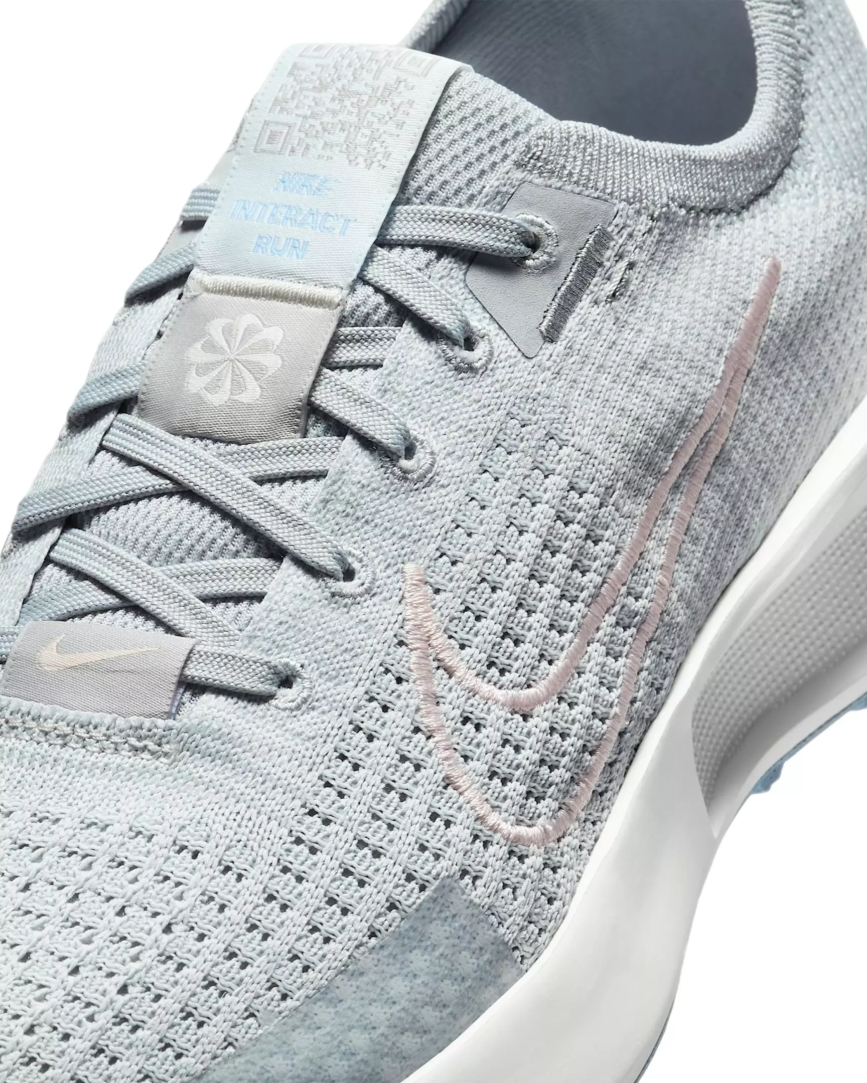 Nike Interact Run "Light Smoke Grey/Psychic Blue/Summit White/Echo Pink" Women's Running Shoe - LT GREY/LT BLUE/WHITE